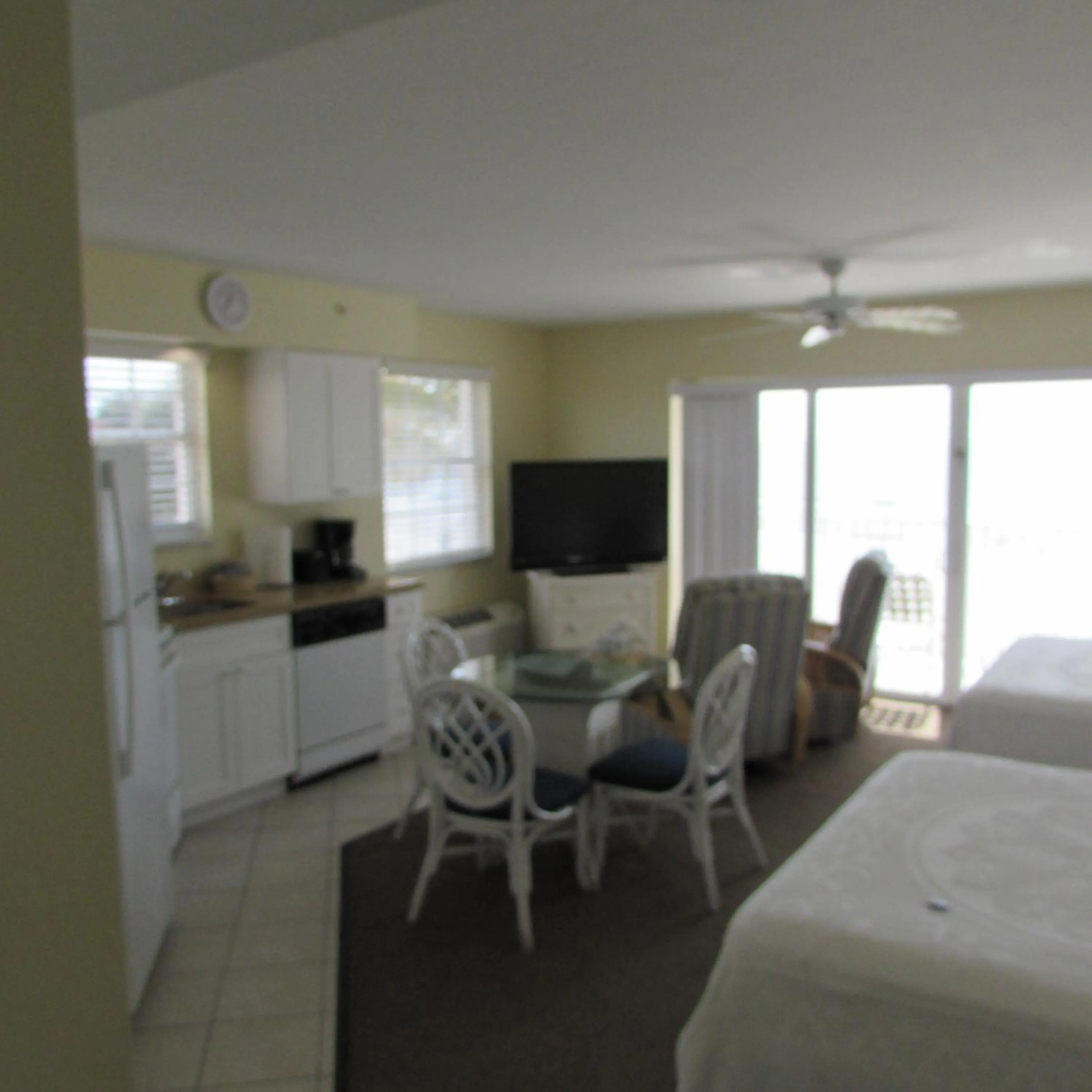 Dining area in Edison Beach House