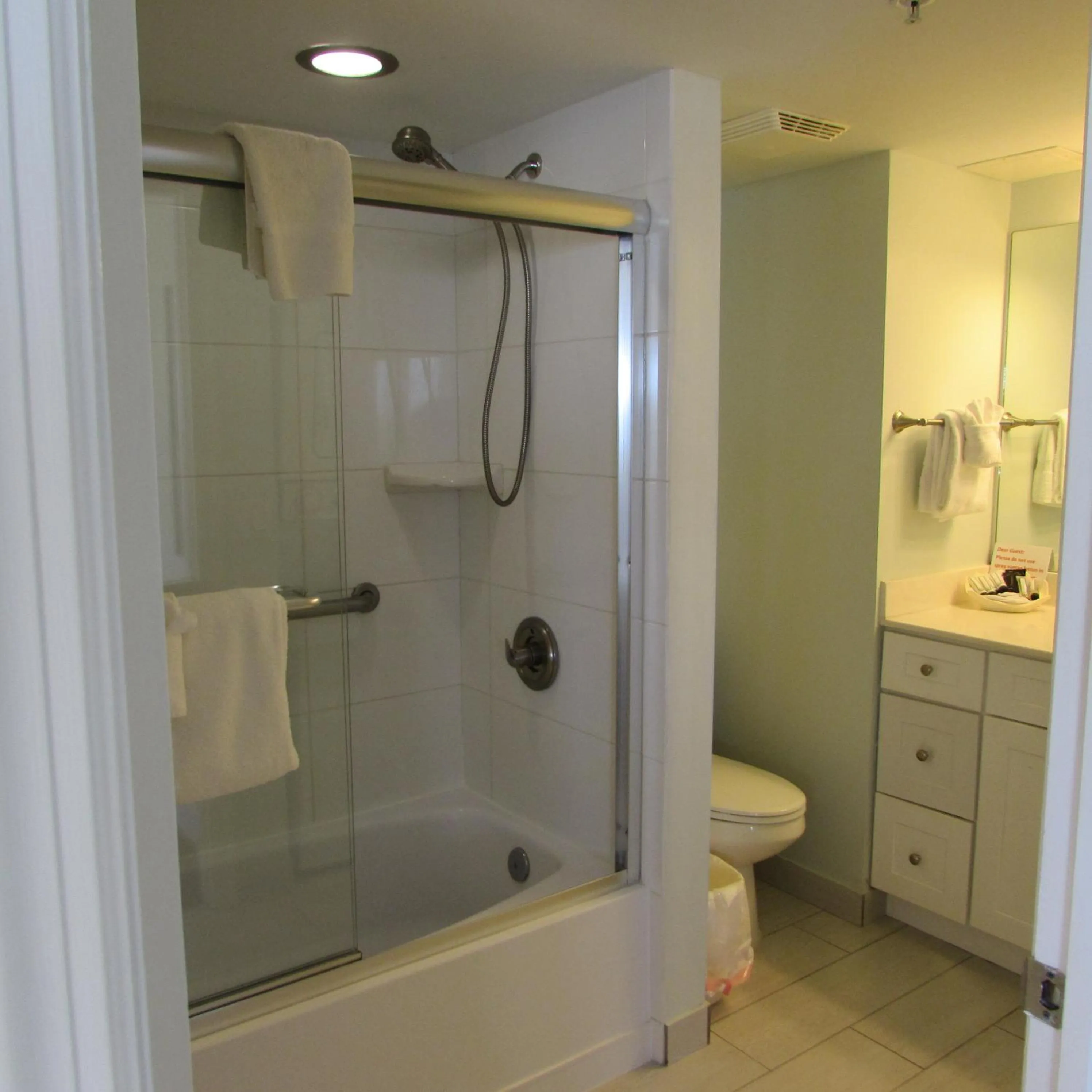 Bathroom in Edison Beach House