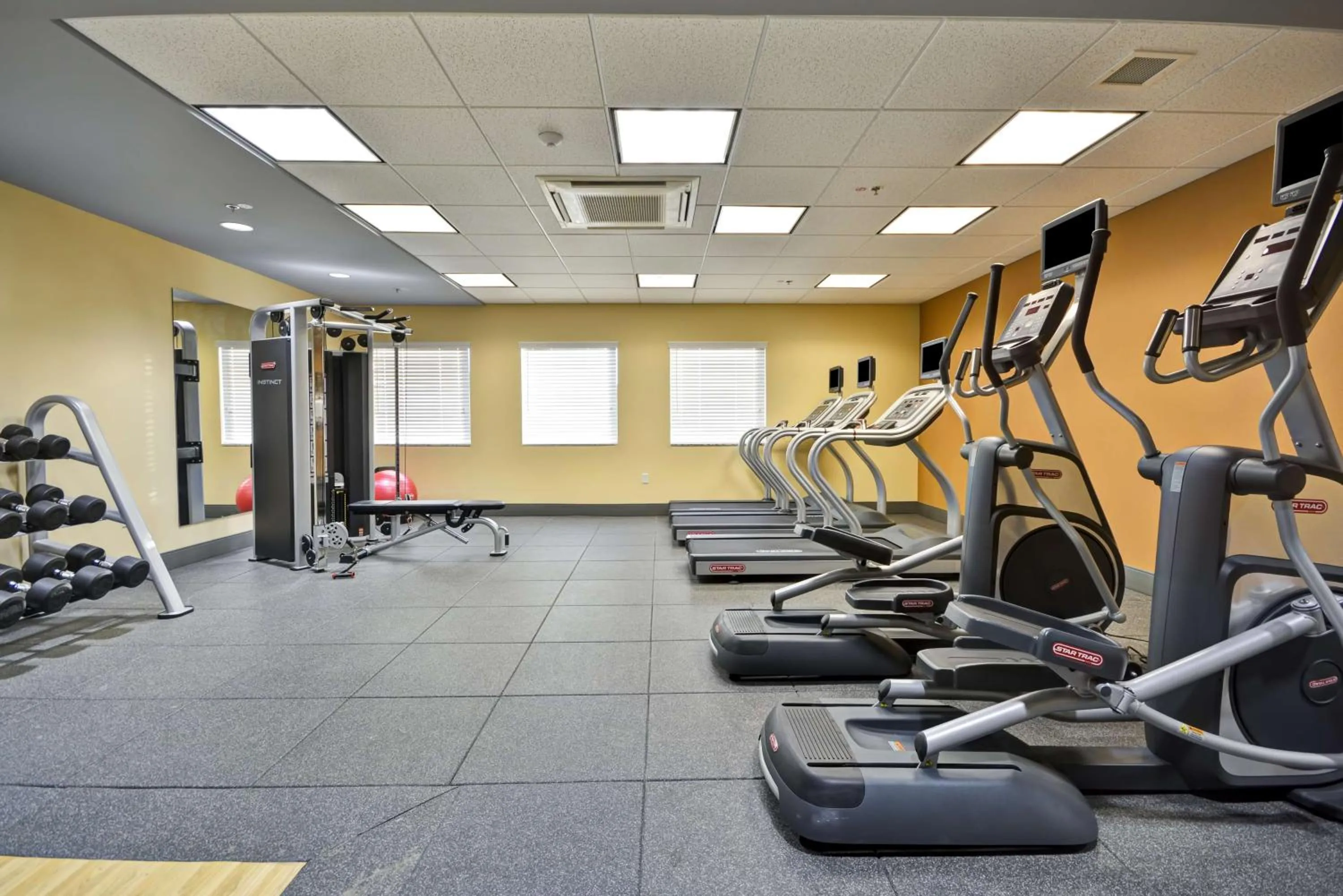 Fitness centre/facilities in Homewood Suites by Hilton Birmingham Downtown Near UAB