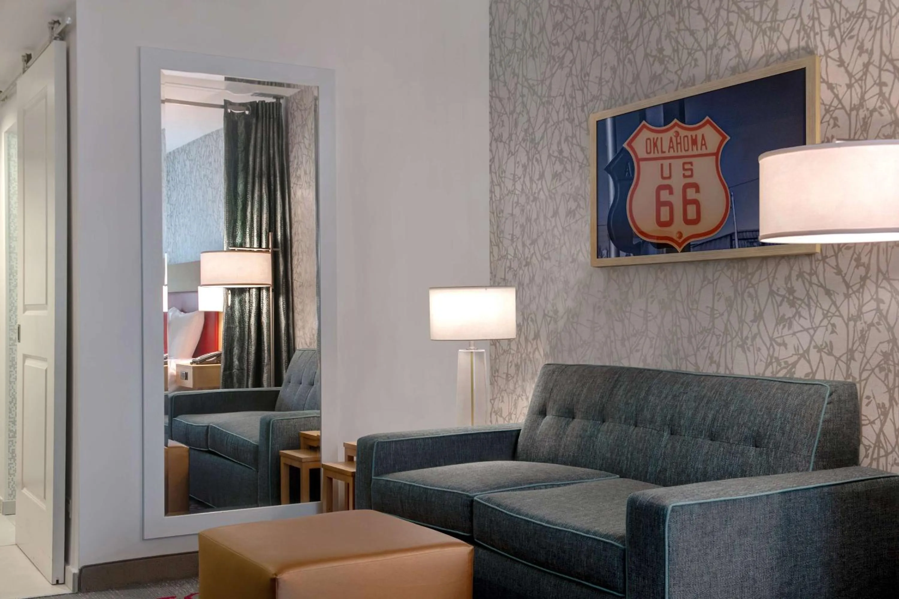 Living room in Home2 Suites by Hilton Stillwater