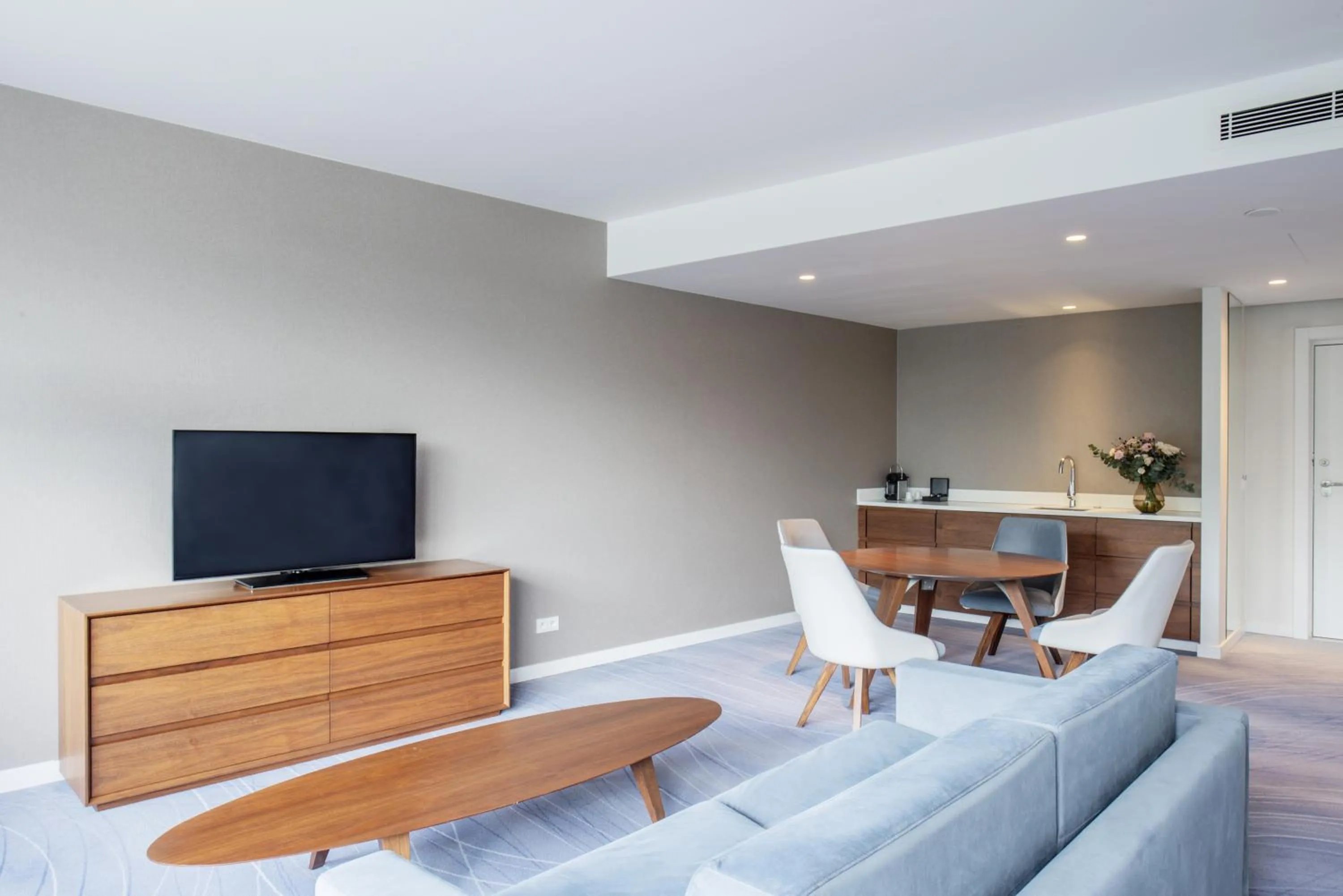 Photo of the whole room in DoubleTree by Hilton Wroclaw