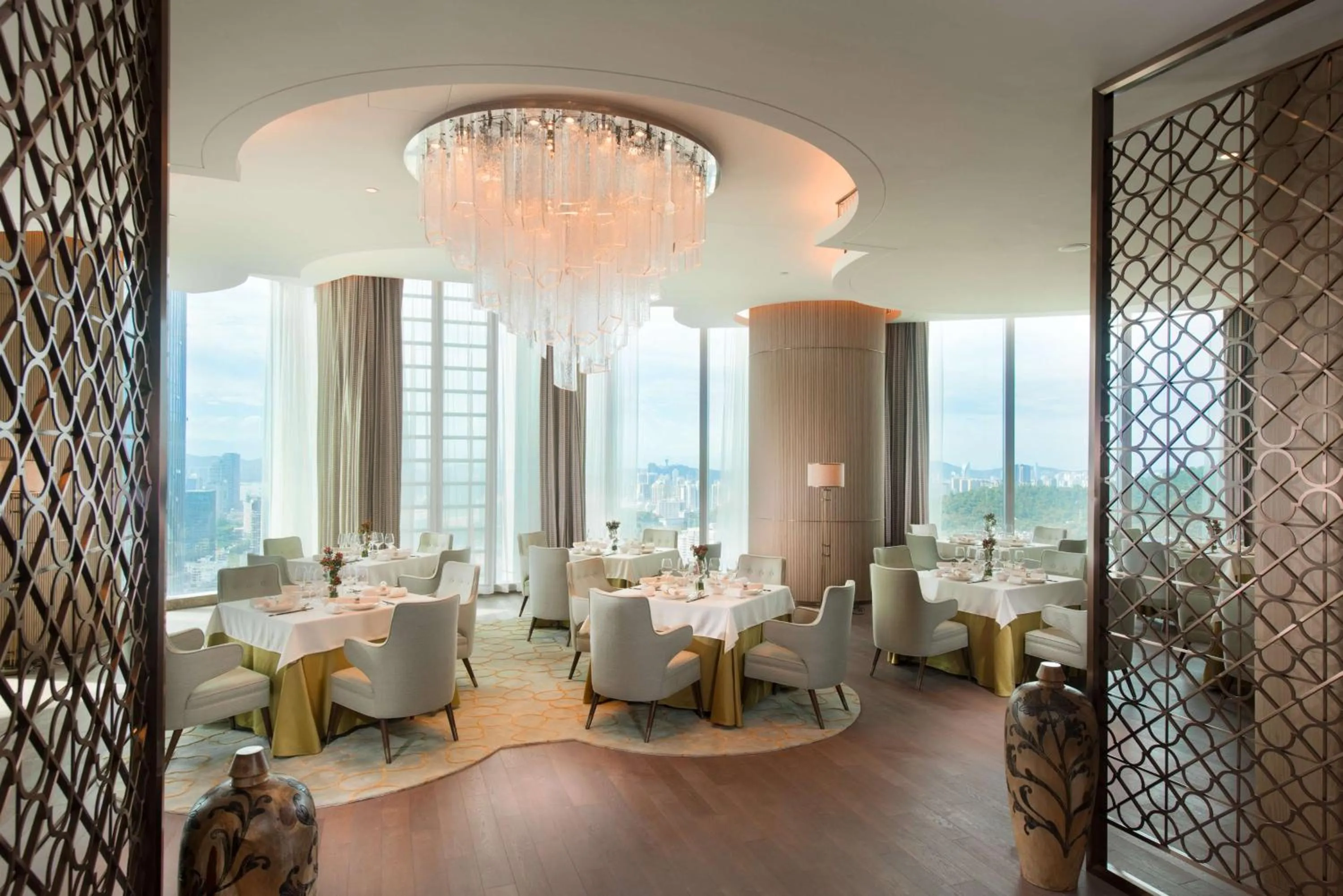 Restaurant/places to eat in Conrad Xiamen