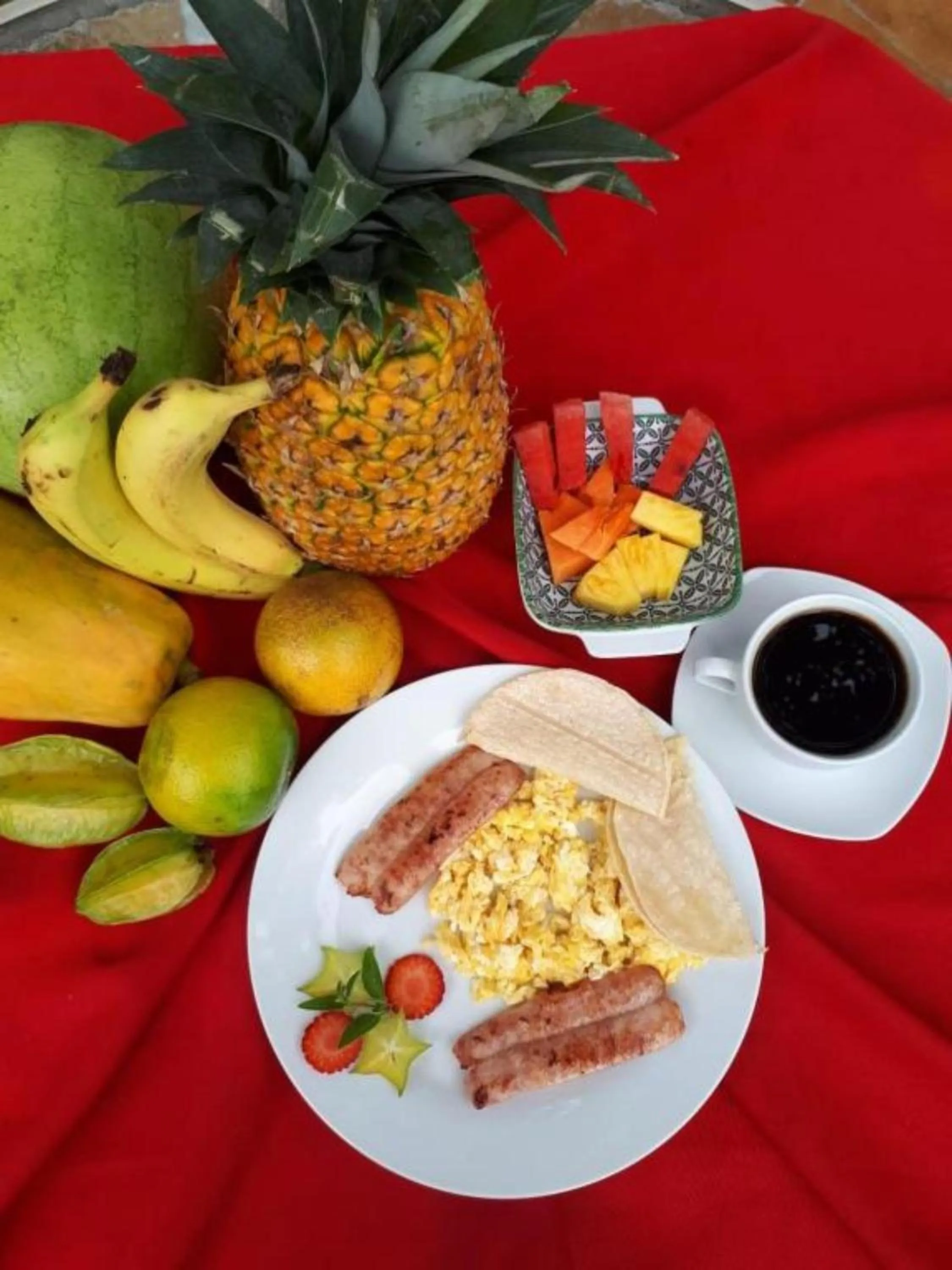 Food and drinks in Pacifico Loft Hotel