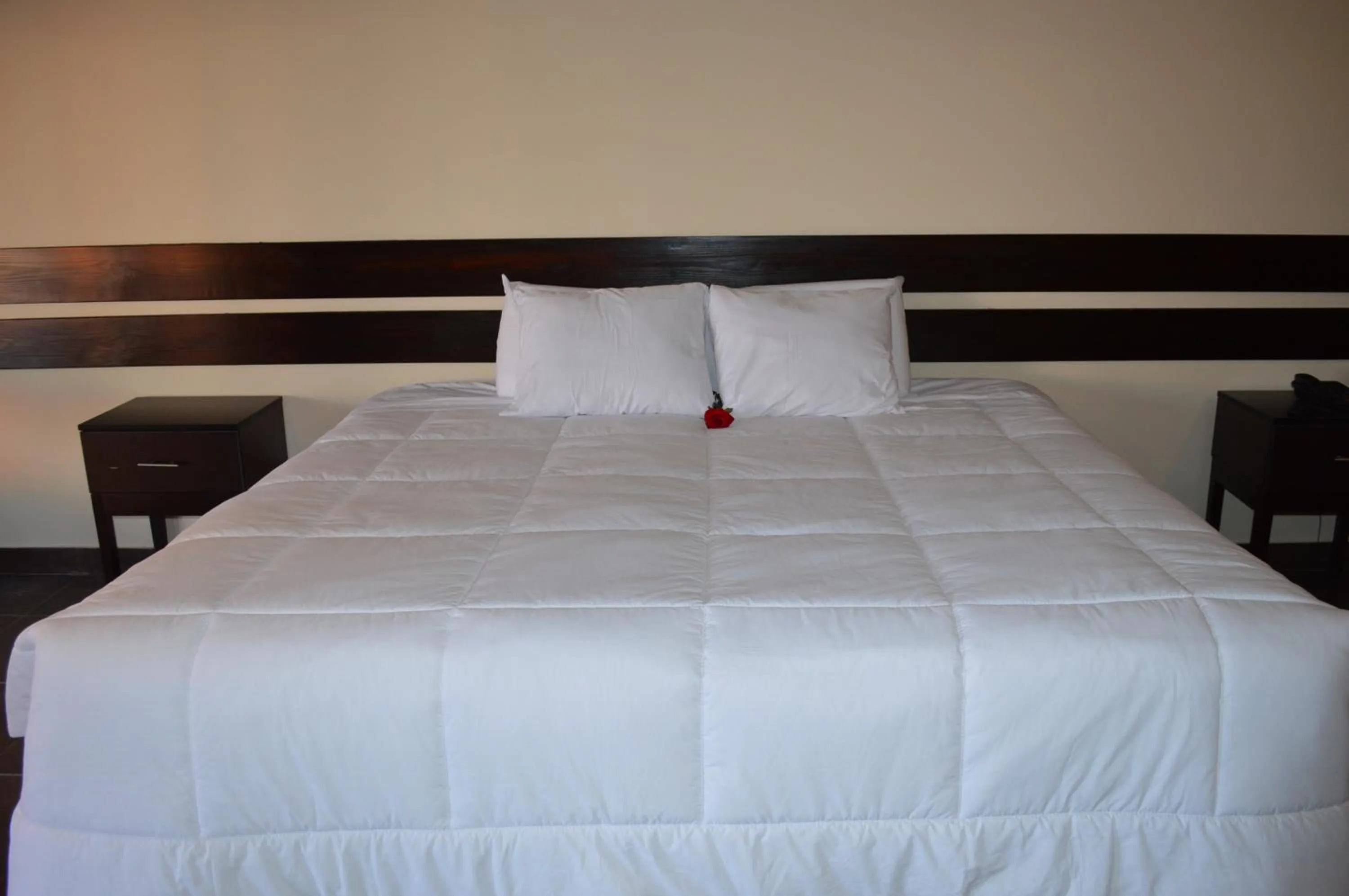 Bedroom, Bed in Hacienda San Juan Resort