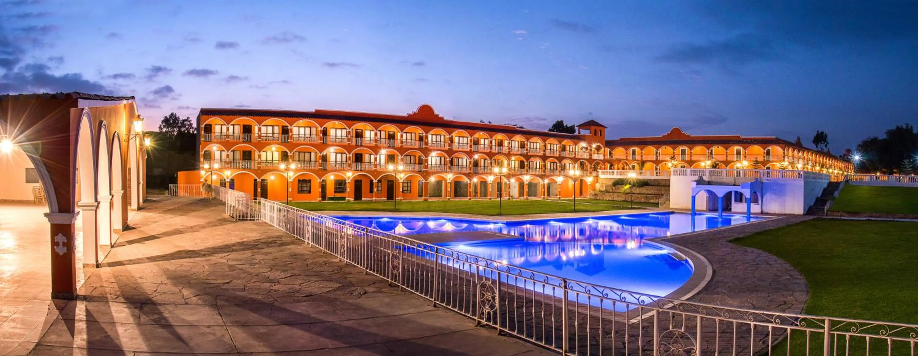 Swimming pool in Hacienda San Juan Resort