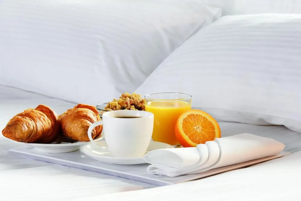 Breakfast, Bed in Ibiza Plaza Hotel