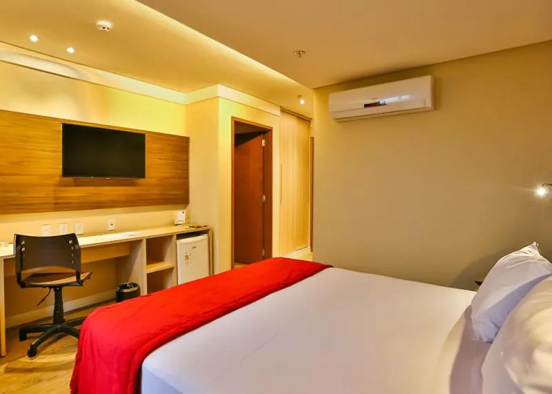 Bed in Ibiza Plaza Hotel