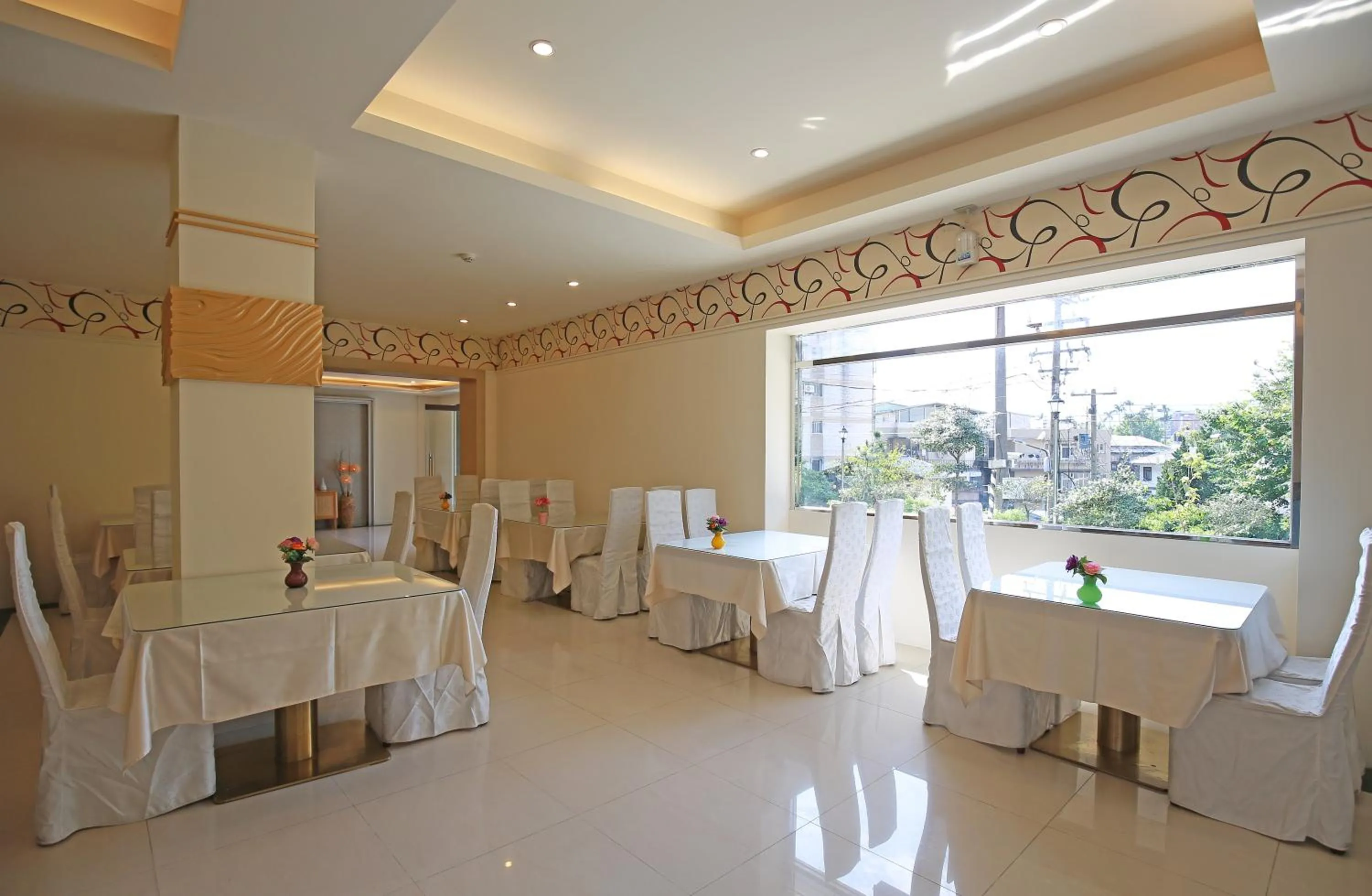 Gorgeous Hot Spring Resort