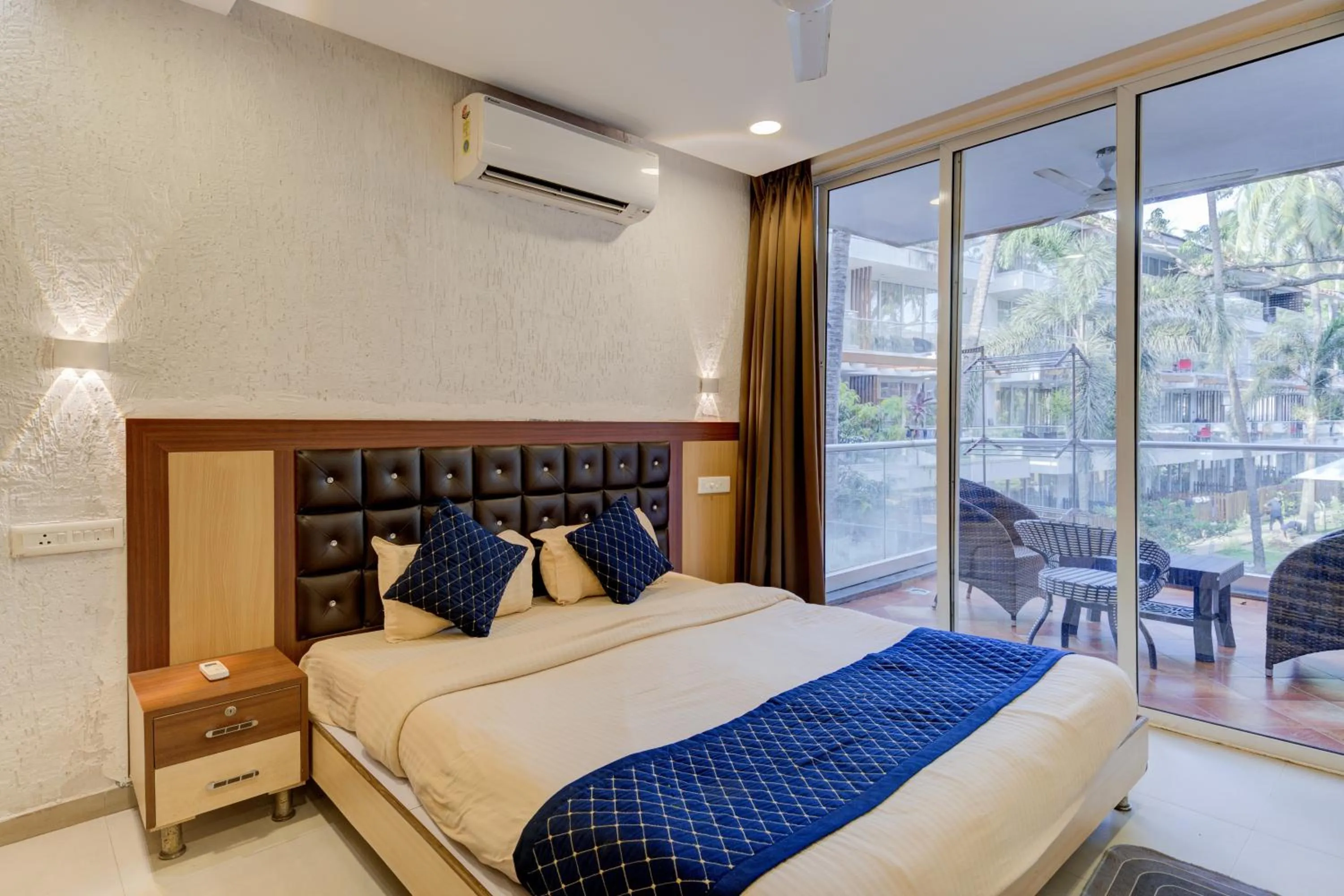 Bed in Eternal wave by HappyInch