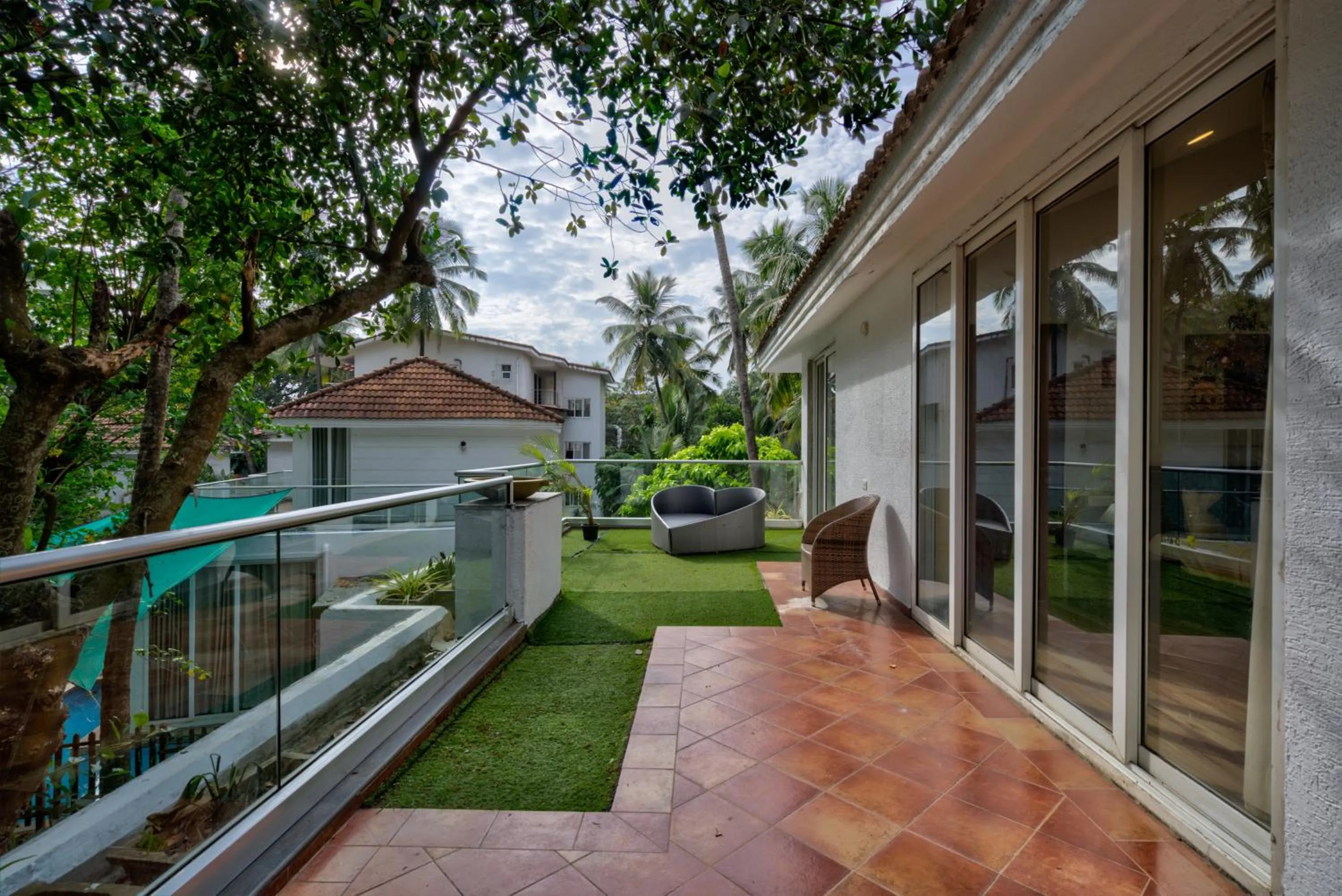 Property building in Eternal wave by HappyInch