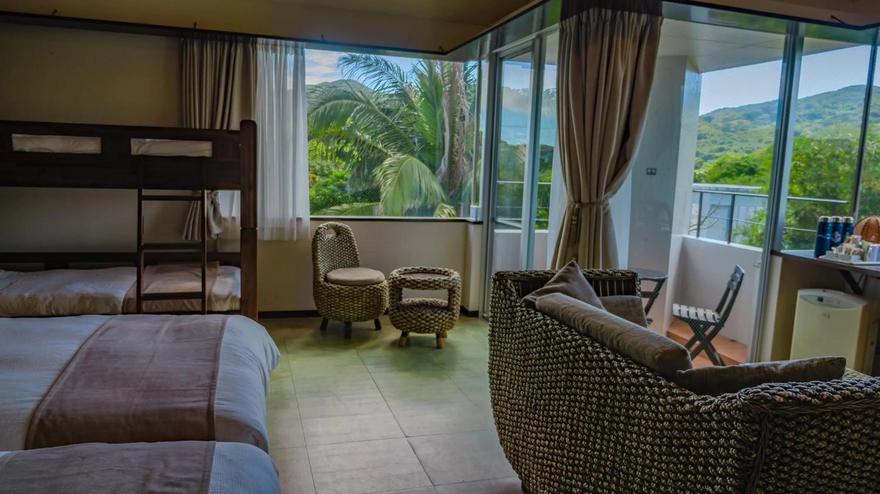 Mountain view, Bed in Sky Ocean - Ishigaki Eco-Resort - Newly Renovated
