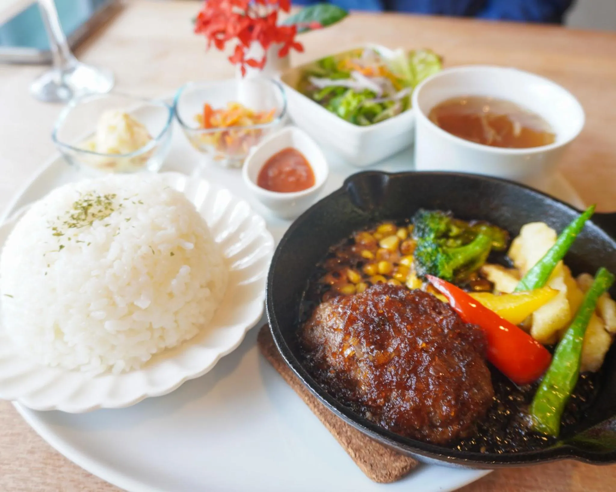 Restaurant/places to eat in Alaise De Bale Ishigaki
