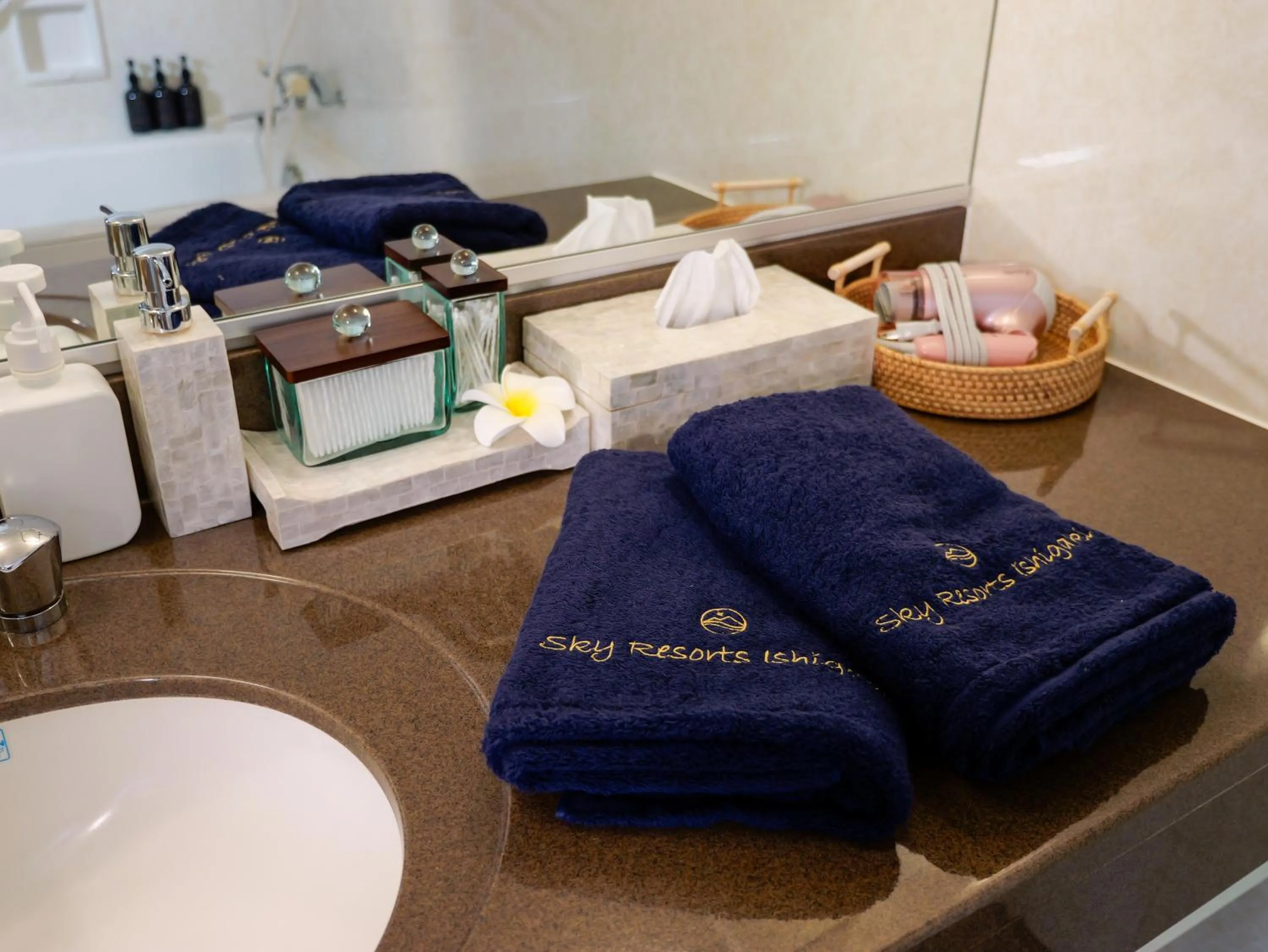 Shower in Sky Ocean - Ishigaki Eco-Resort - Newly Renovated