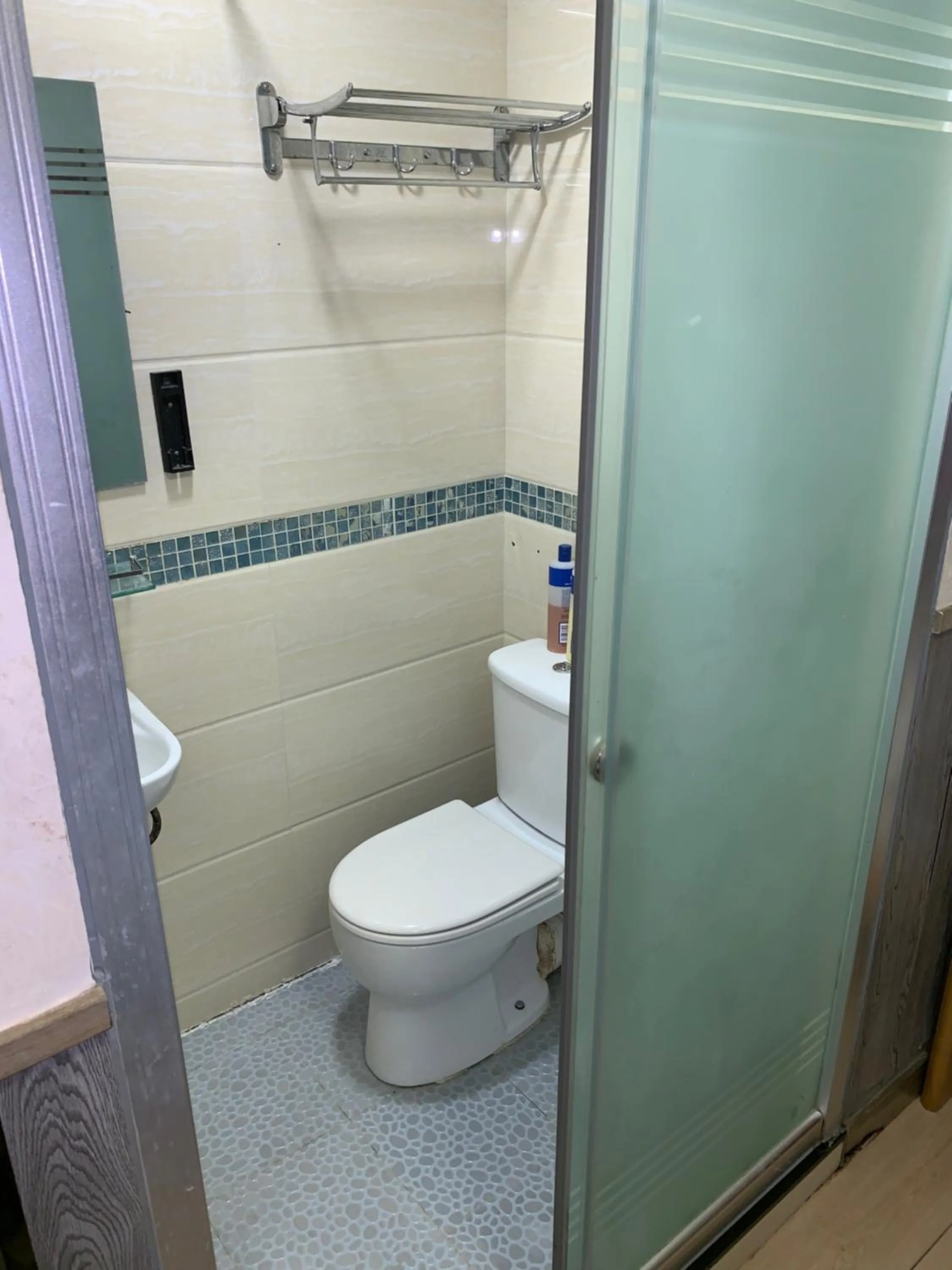 Majestic 7 Guesthouse (formerly KAT Hotel)