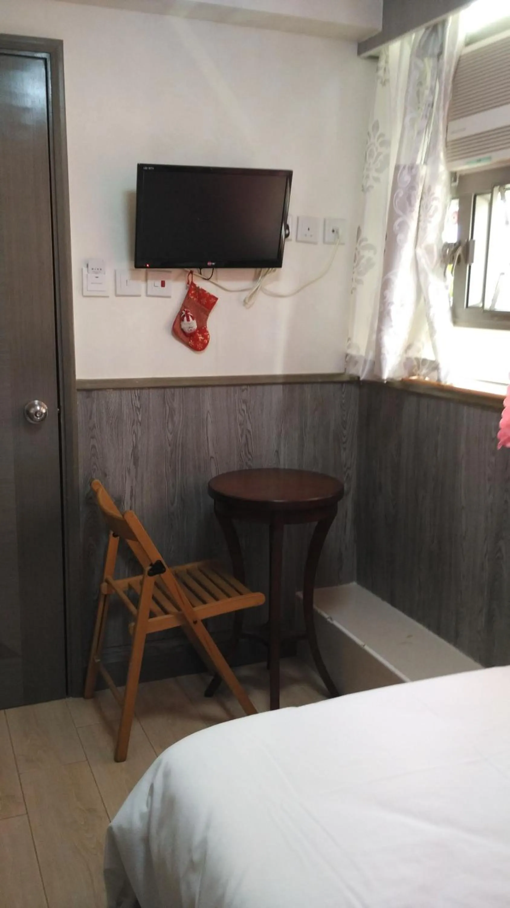 Seating area, Bed in Majestic 7 Guesthouse (formerly KAT Hotel)