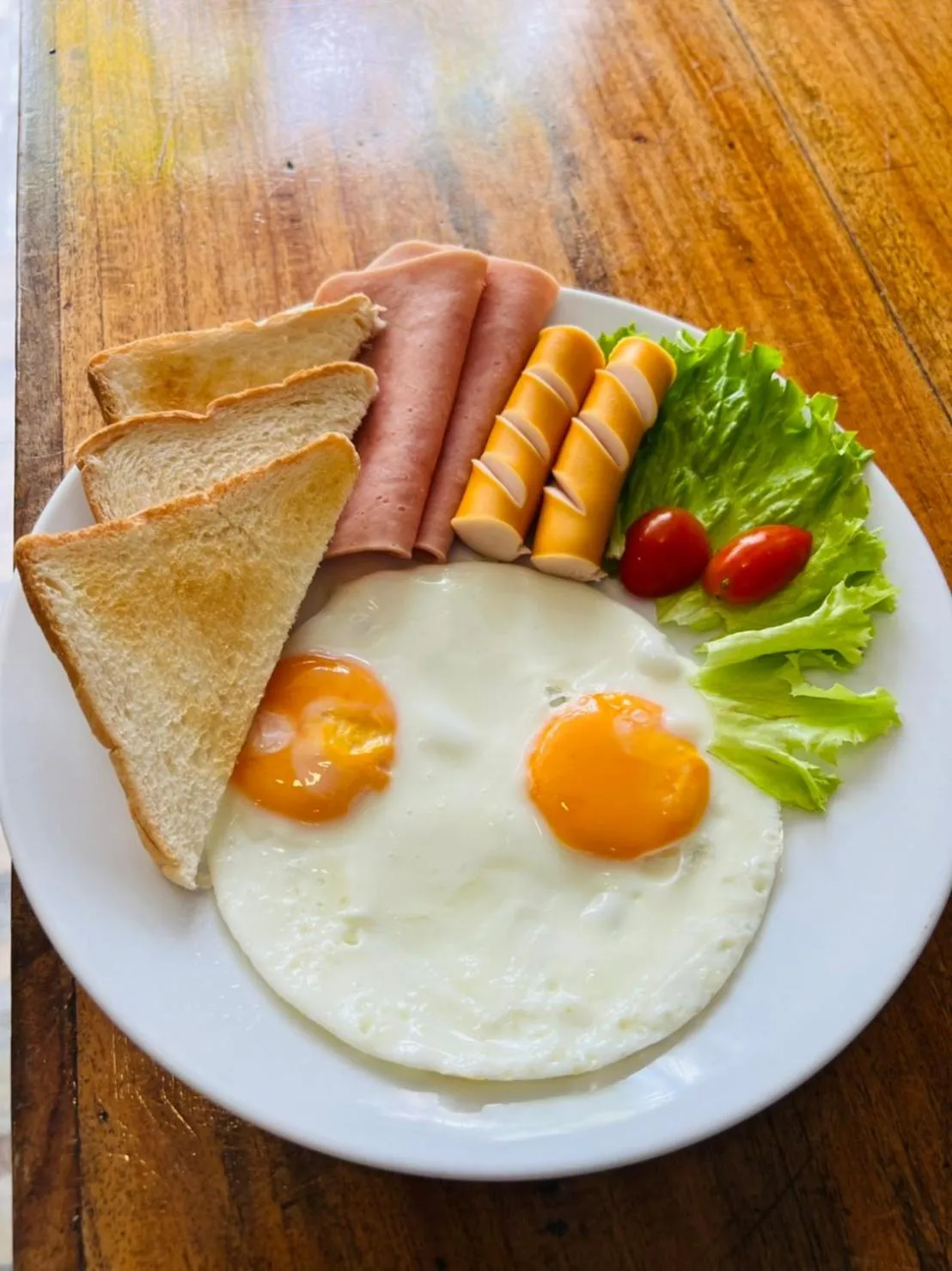 Breakfast in Cabana Lipe Beach Resort