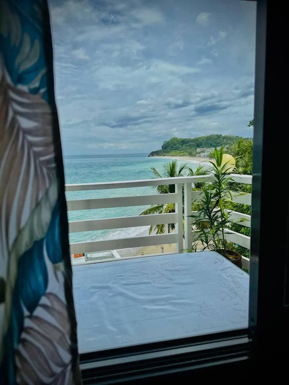 Bed in Playa Blanca Beach Resort