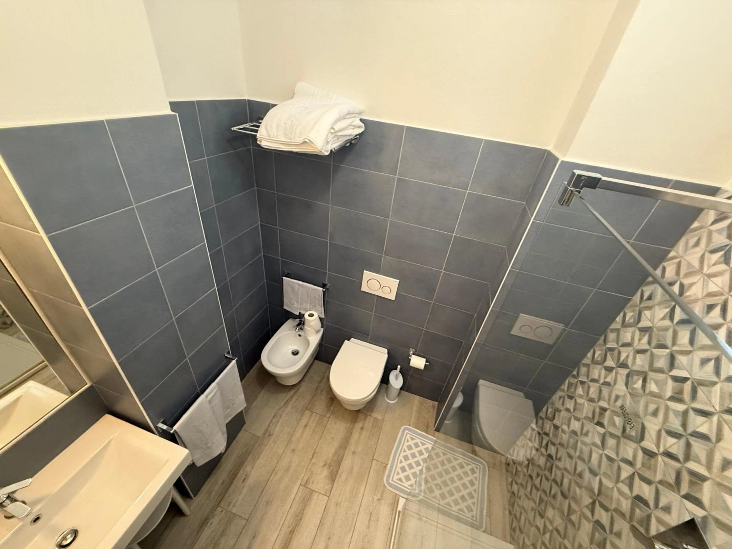 Bathroom in Hotel La Balnearia