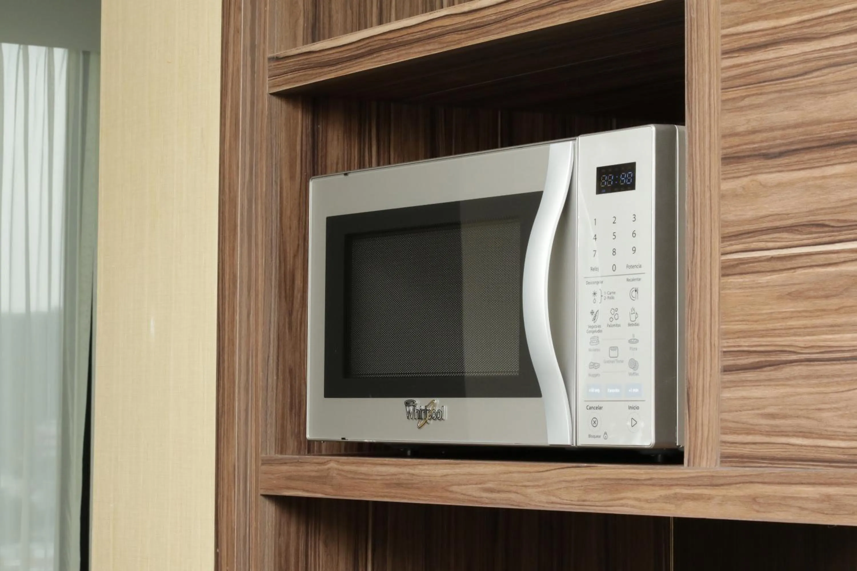 Photo of the whole room in Holiday Inn Express & Suites Monterrey Valle by IHG