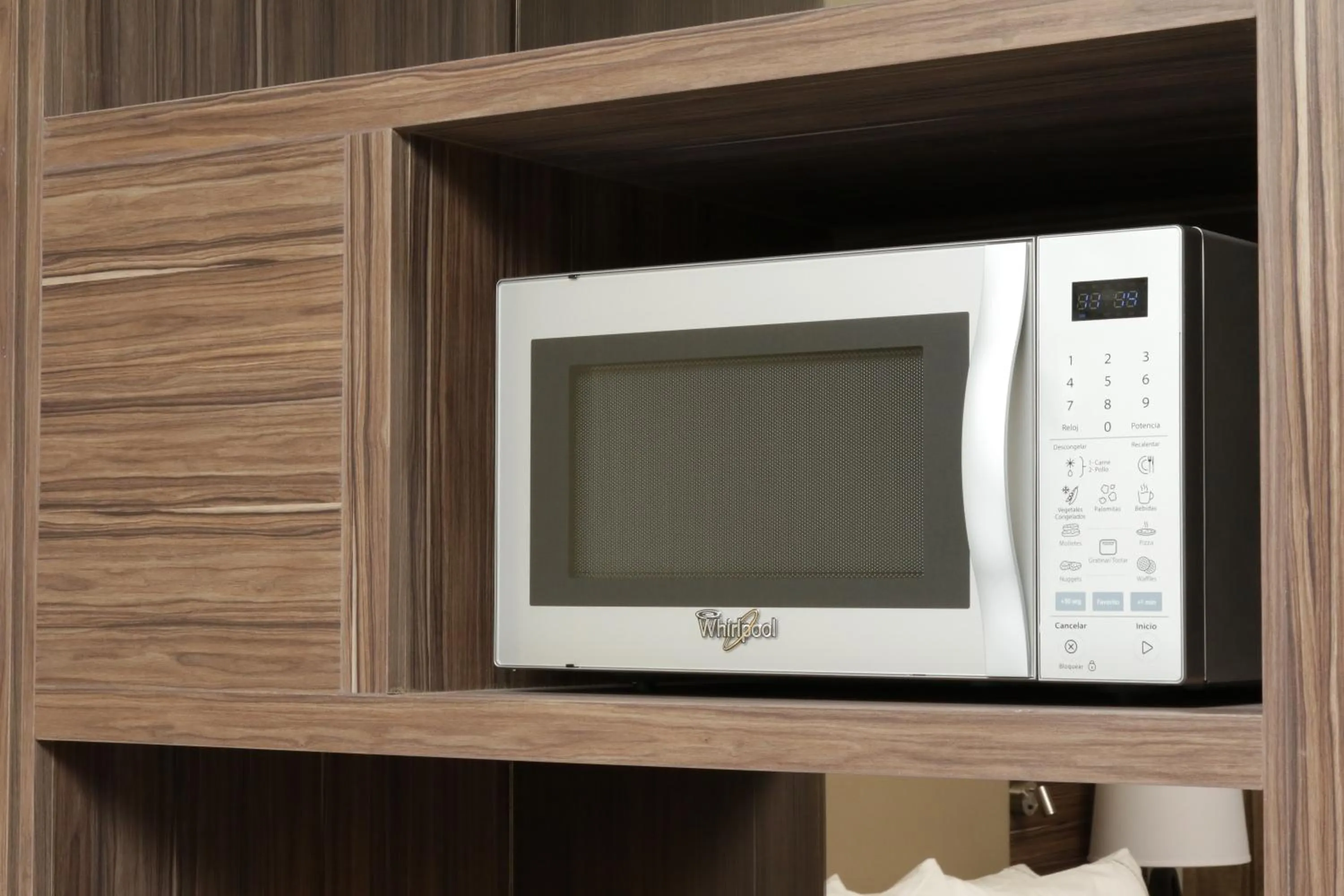 Photo of the whole room in Holiday Inn Express & Suites Monterrey Valle by IHG