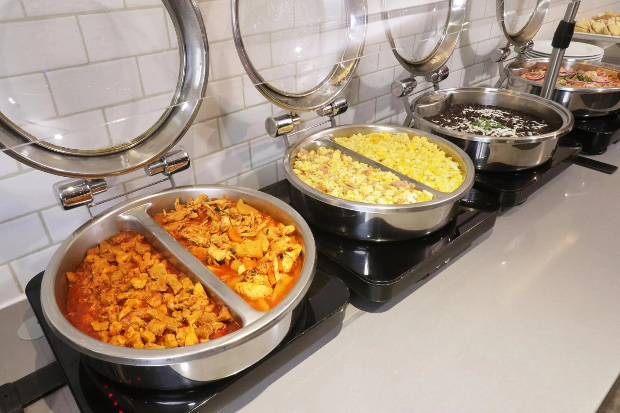 Breakfast in Holiday Inn Express & Suites Monterrey Valle by IHG