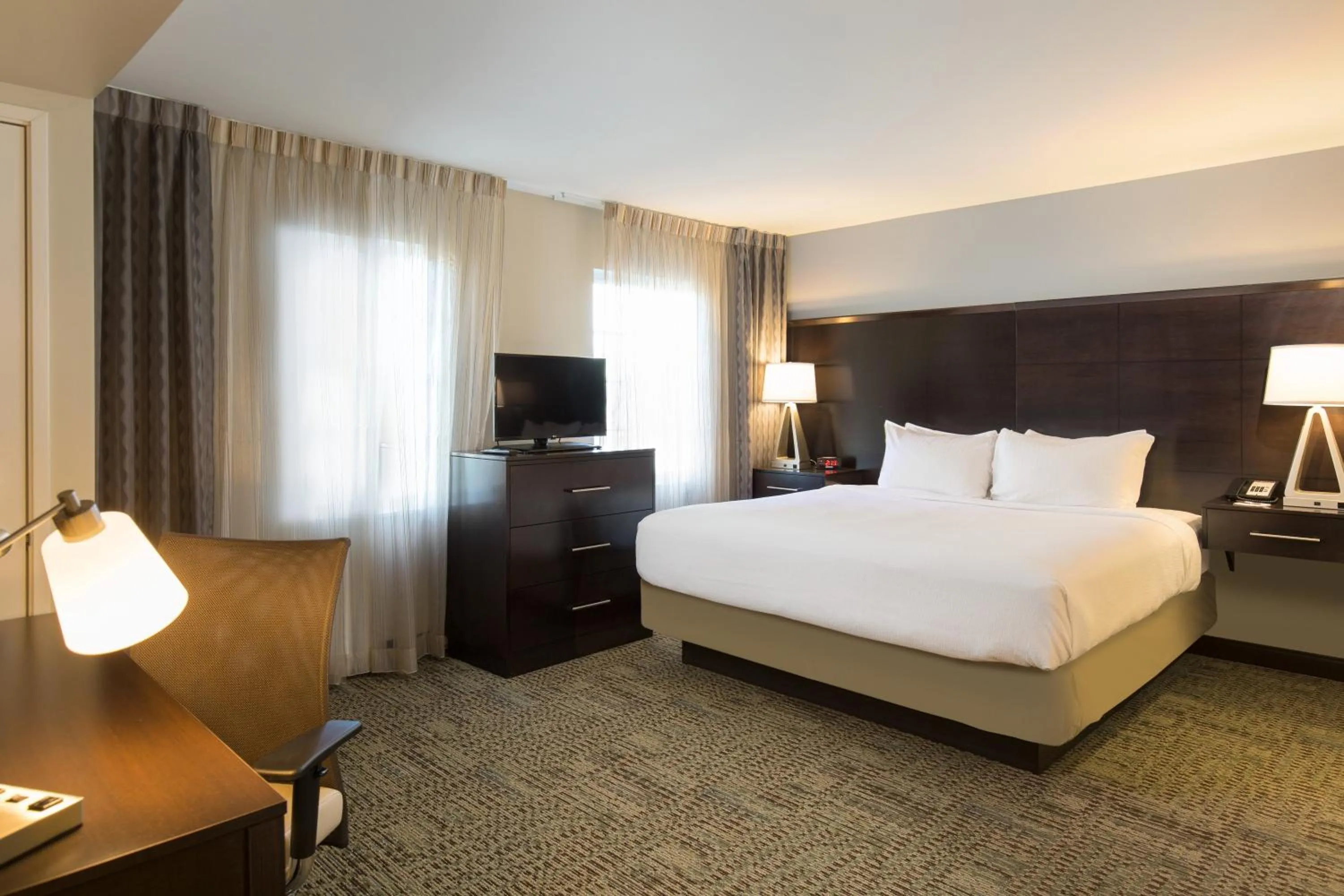Photo of the whole room, Bed in Staybridge Suites Corona South by IHG