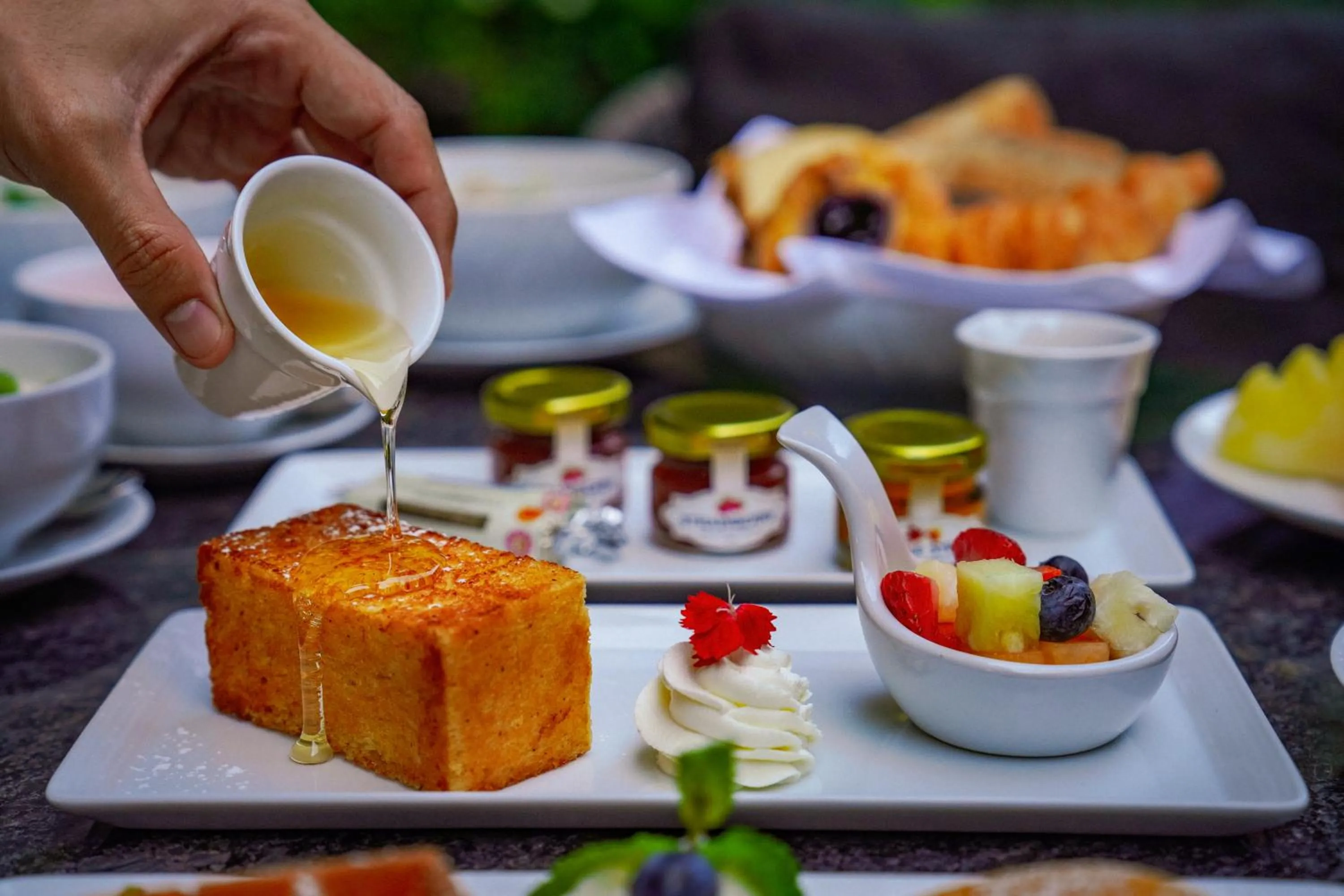 Breakfast in Marriott Executive Apartments Bangkok, Sukhumvit 101