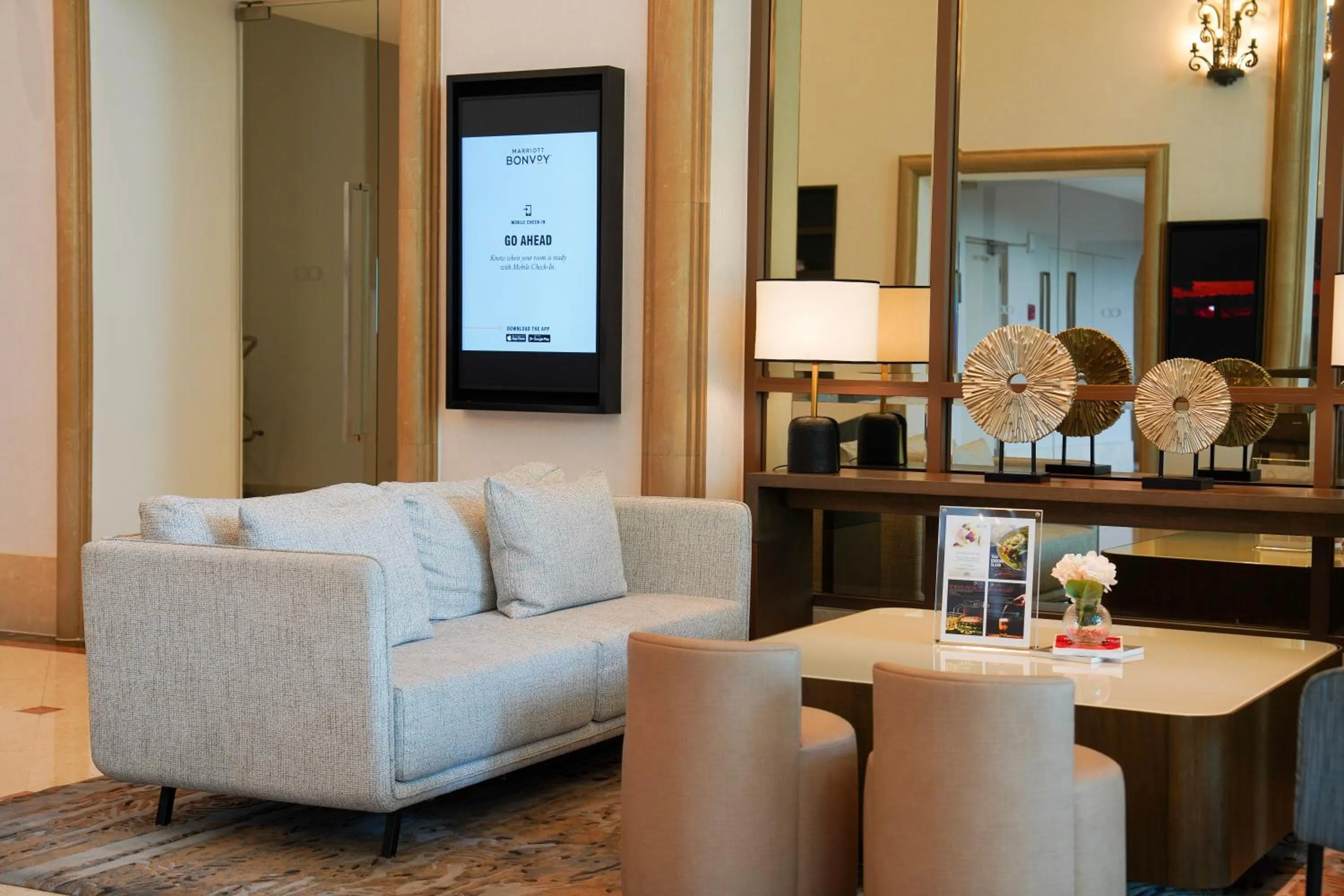 Living room in Marriott Executive Apartments Bangkok, Sukhumvit 101