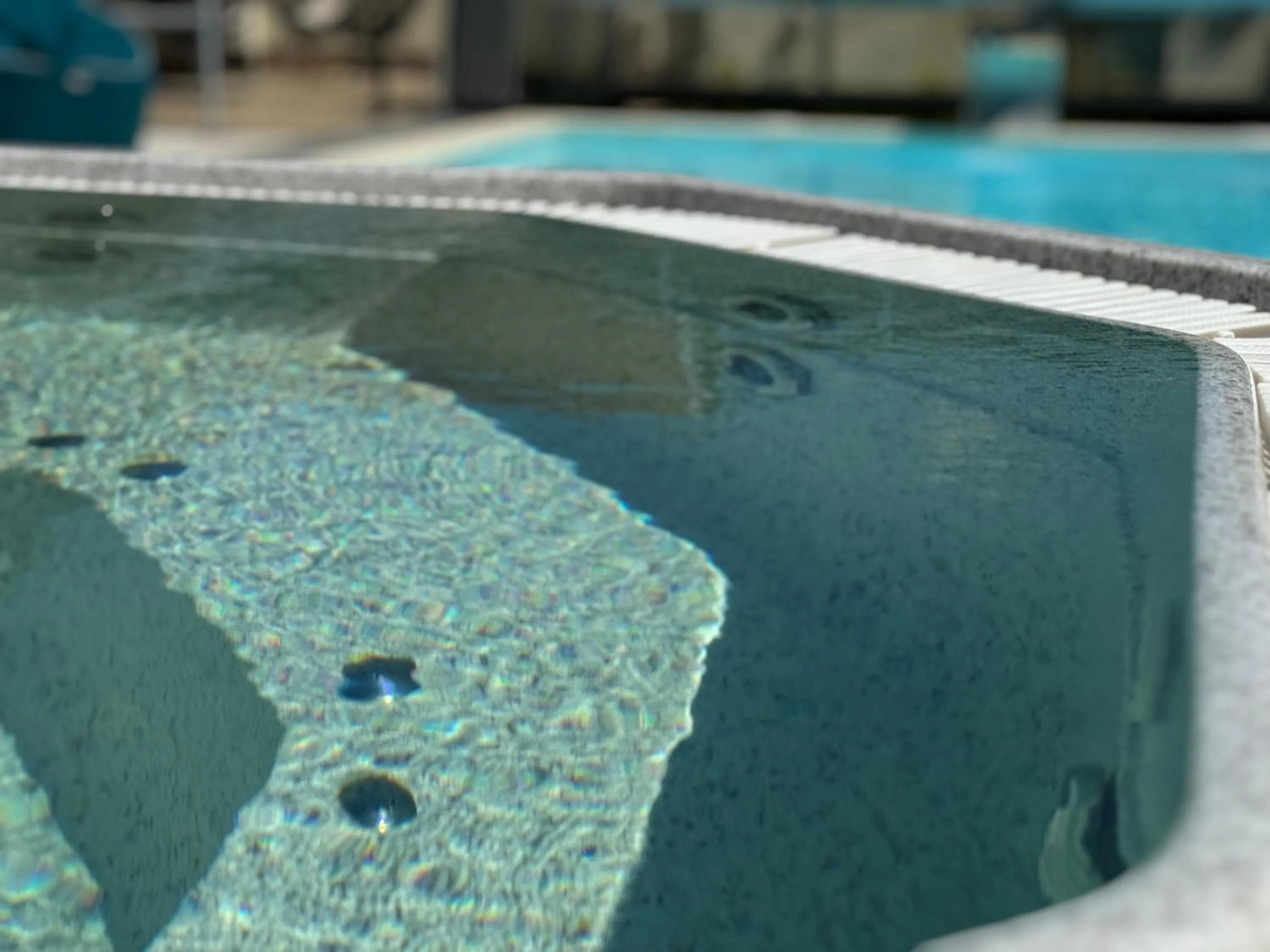 Hot Tub in Amfora Panzió