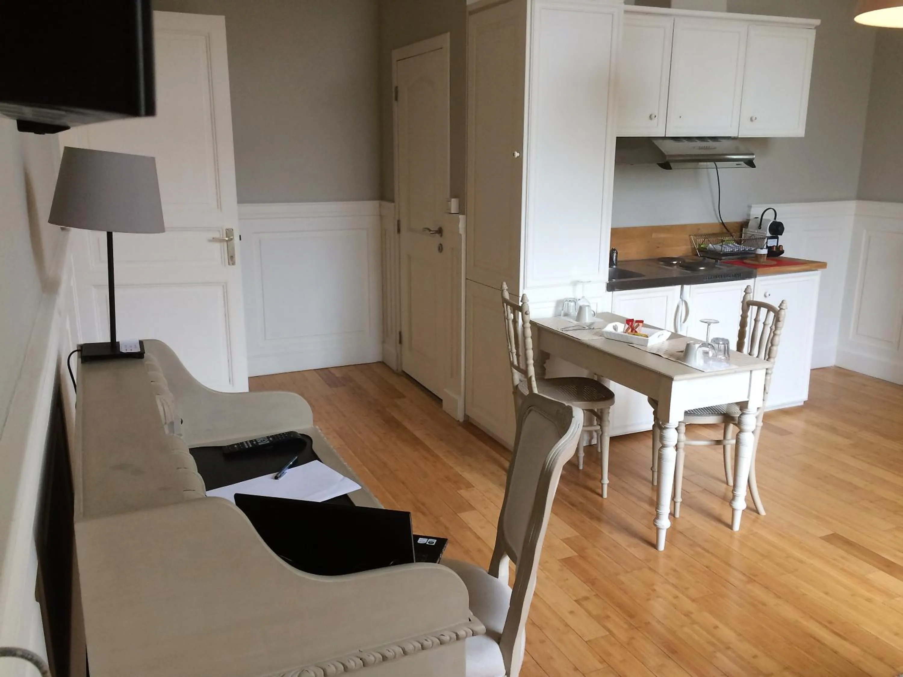 Library in Hotel Saint Georges