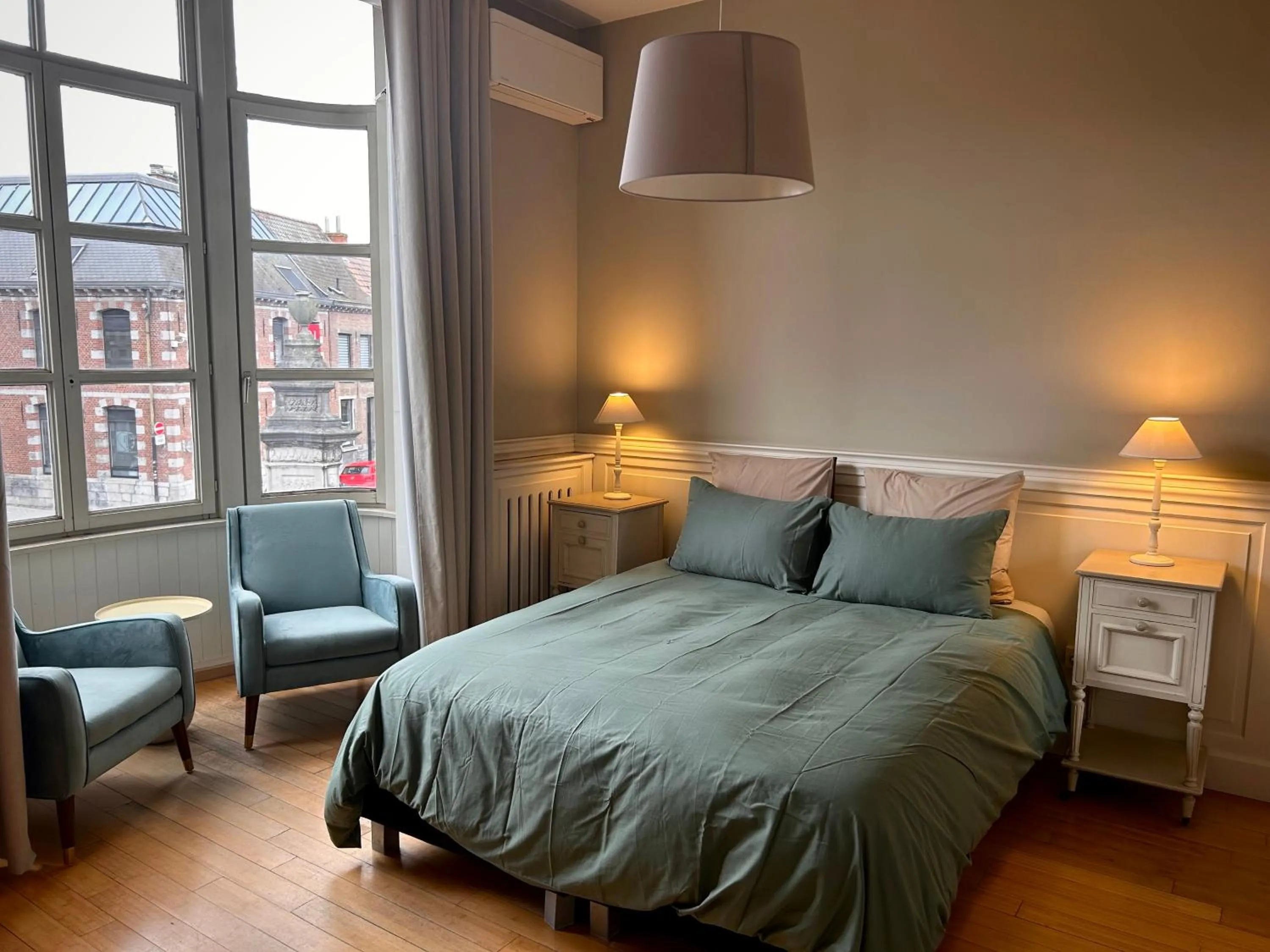 Bed in Hotel Saint Georges