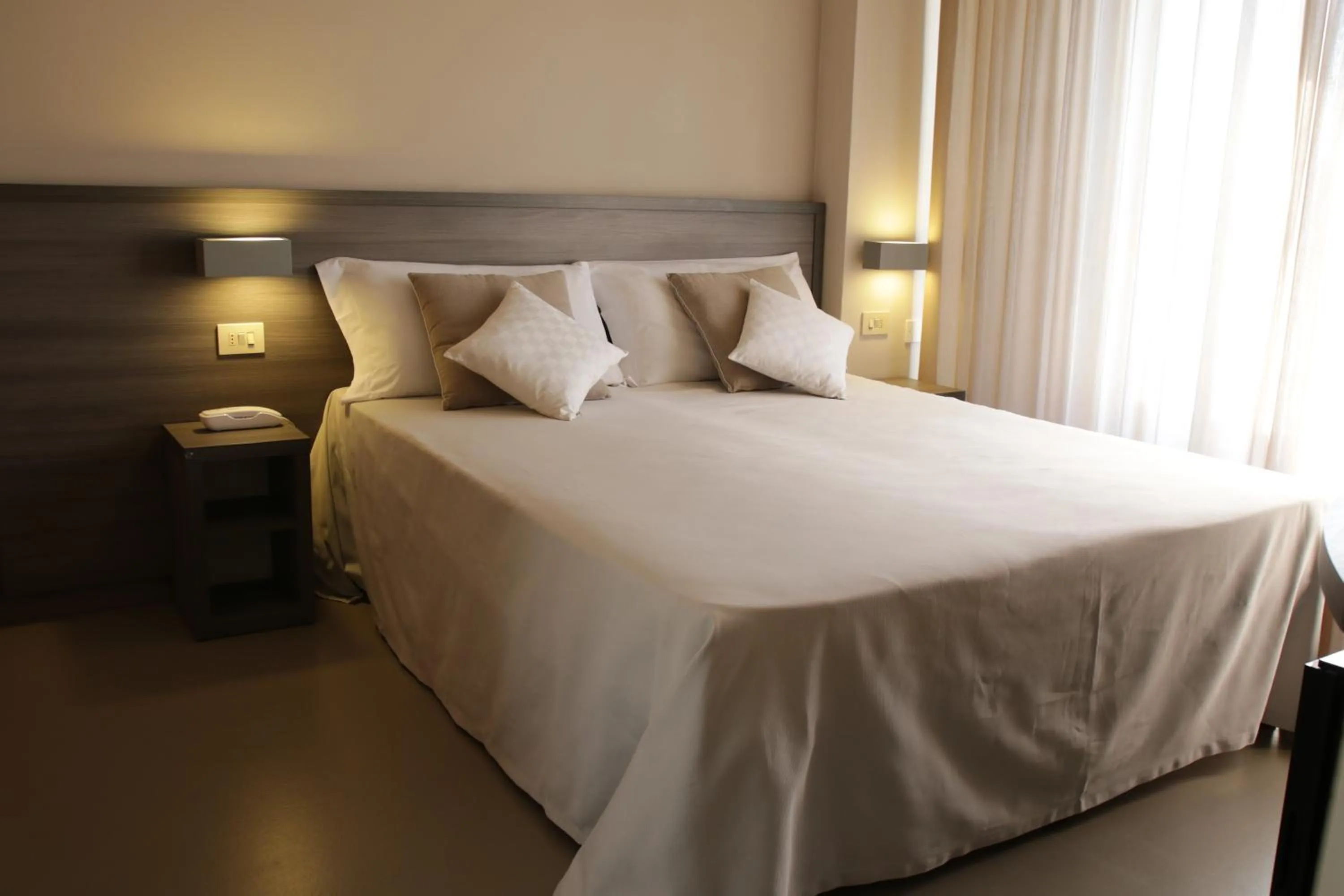 Bed in Hotel Crystal