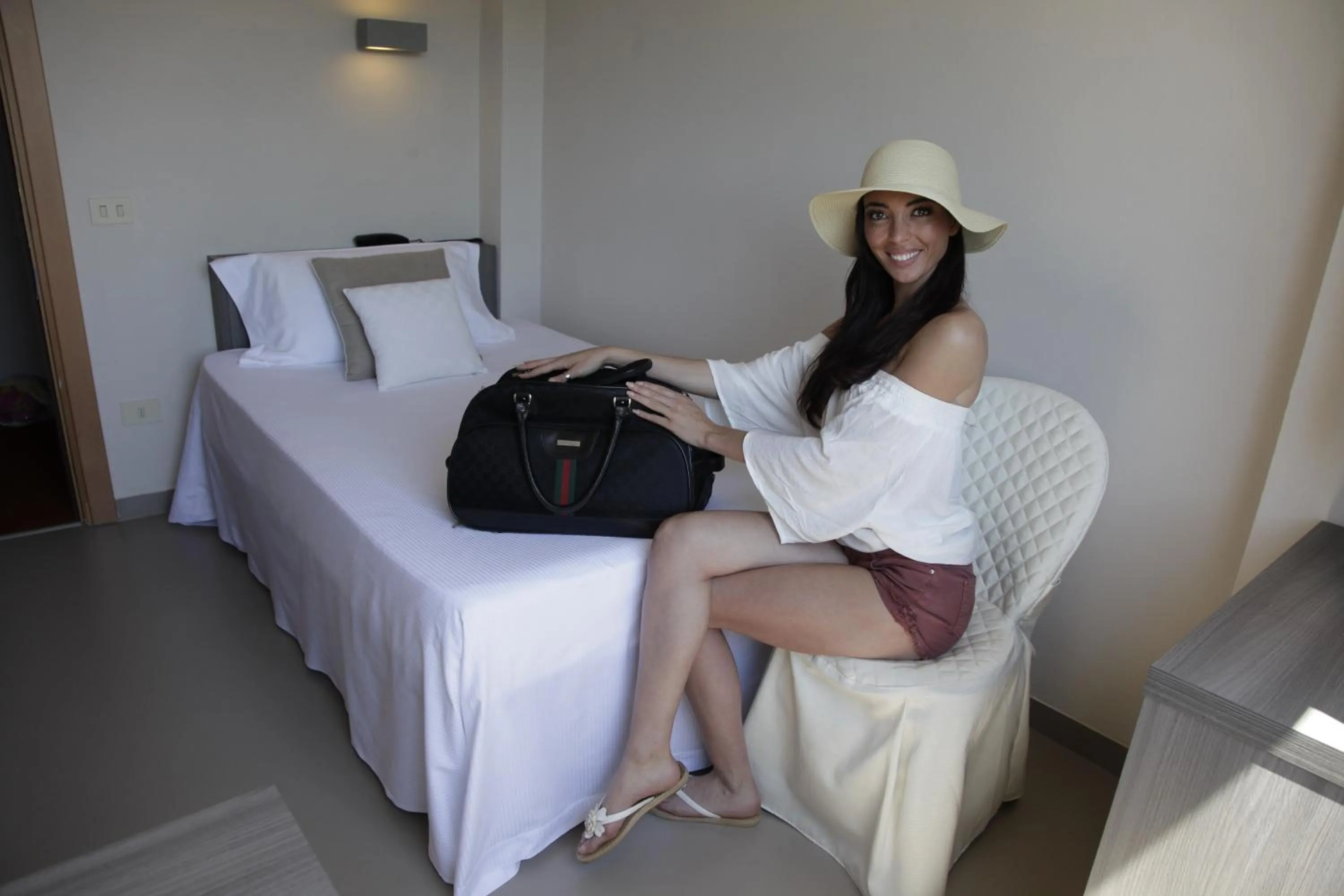 Bed in Hotel Crystal