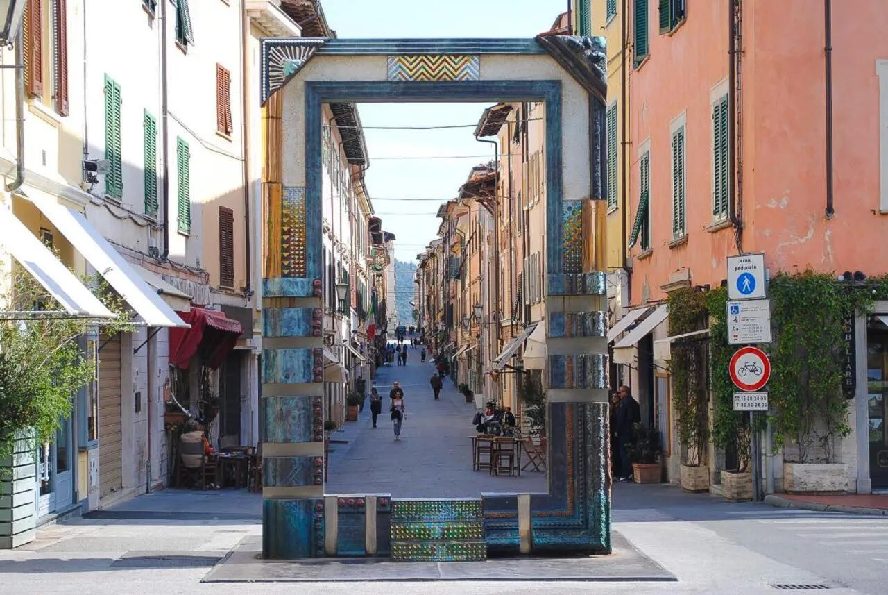 Nearby landmark in Hotel Crystal