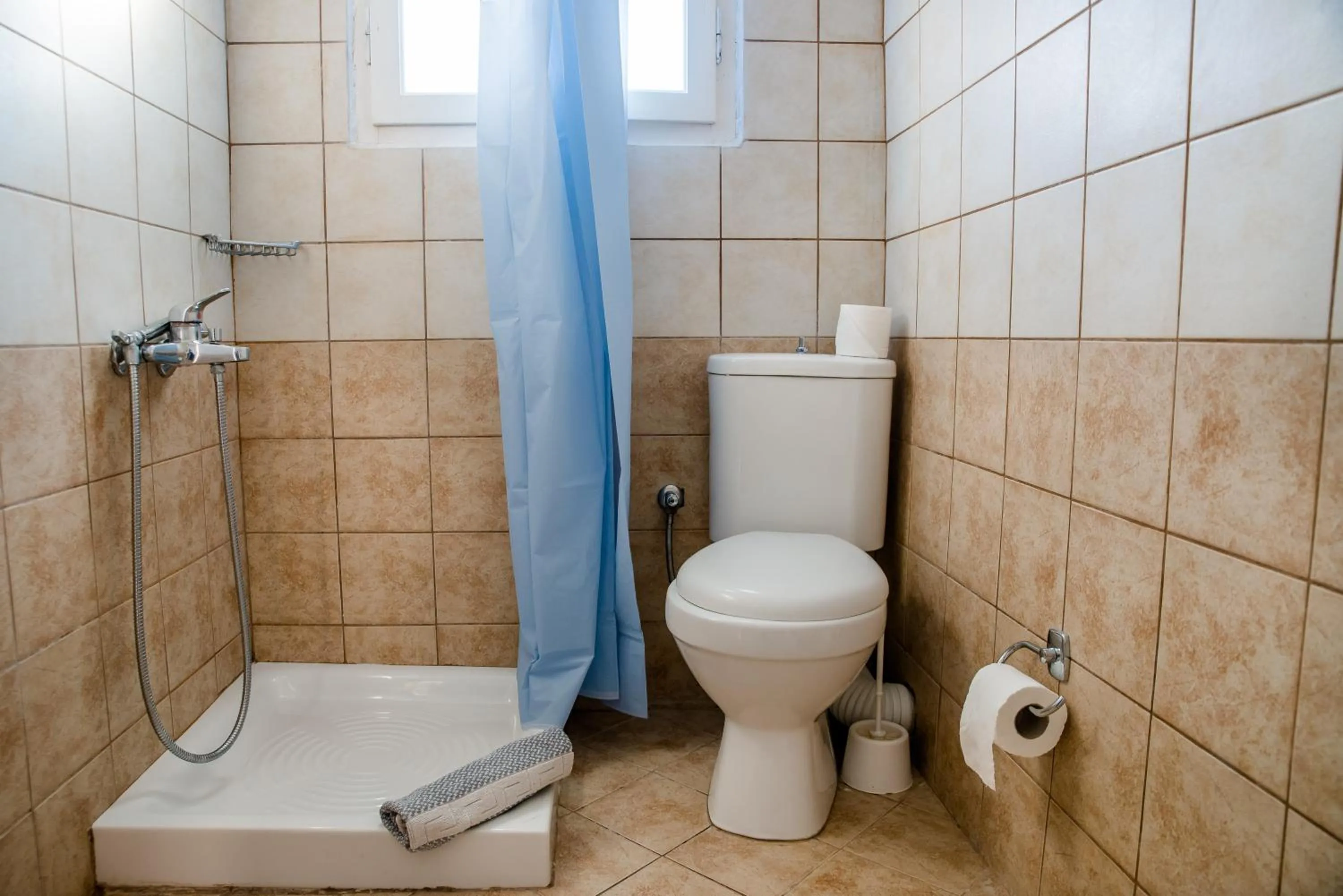 Shower in Kalypso studio Resorts