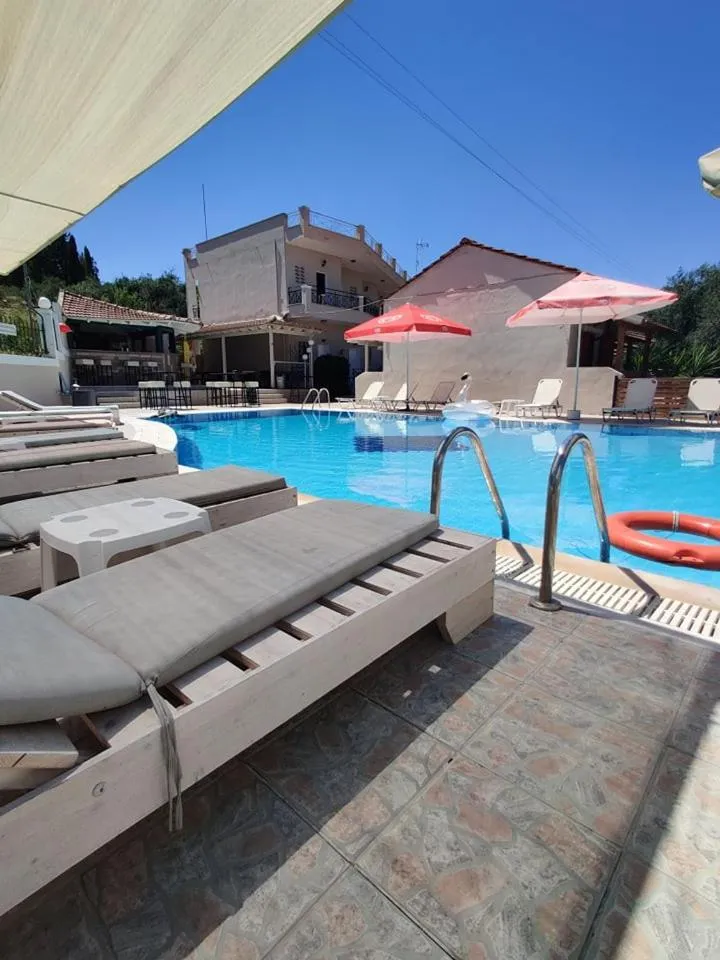 Swimming pool in Kalypso studio Resorts
