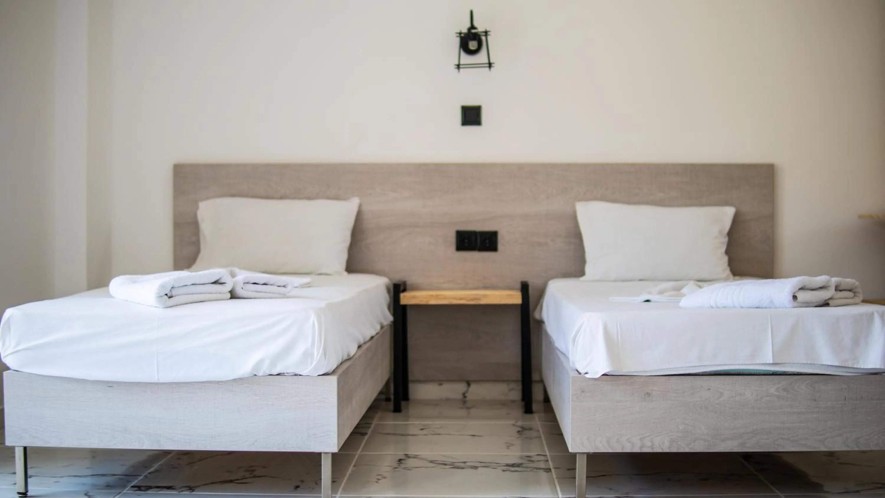 Photo of the whole room, Bed in Kalypso studio Resorts