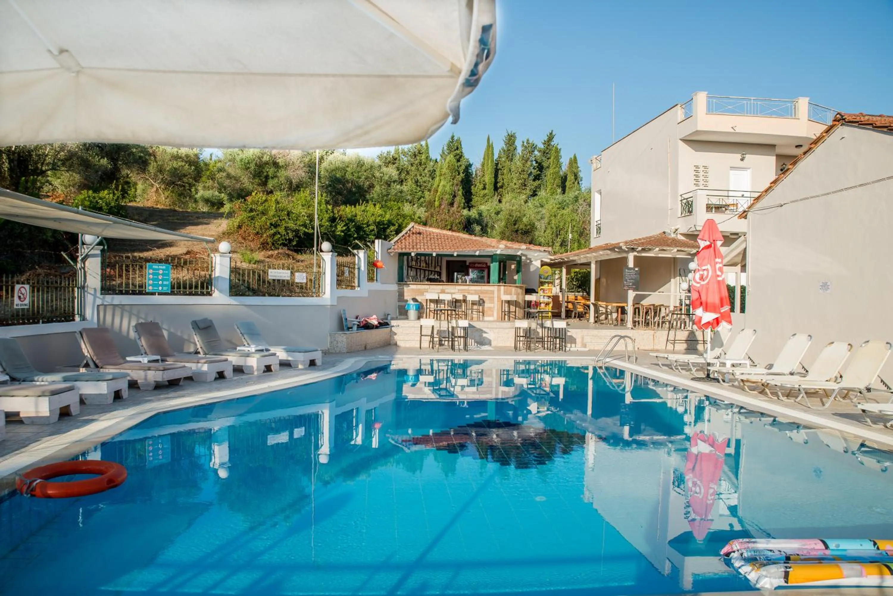 Swimming pool in Kalypso studio Resorts