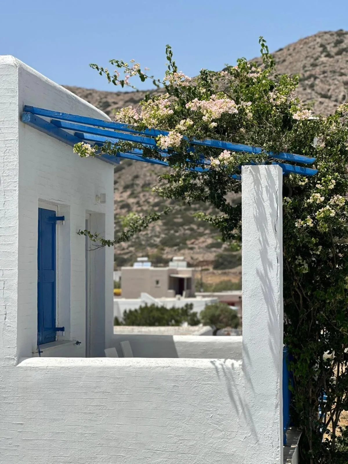 Mountain view in Εvi Evan Hotel