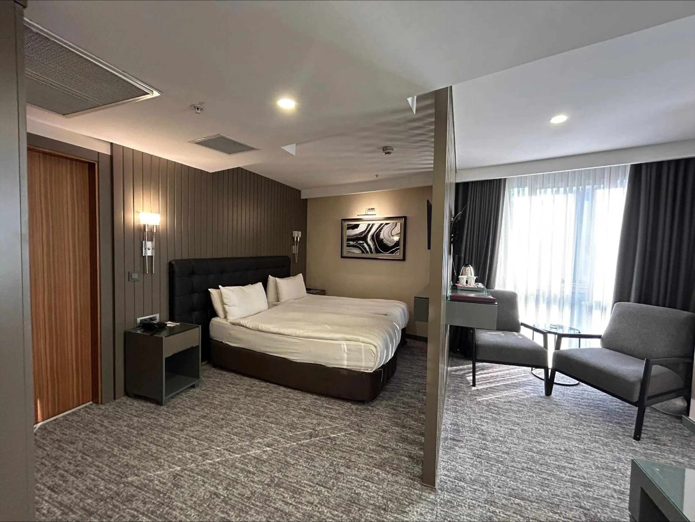 Living room, Bed in Grand Turkuaz Hotel