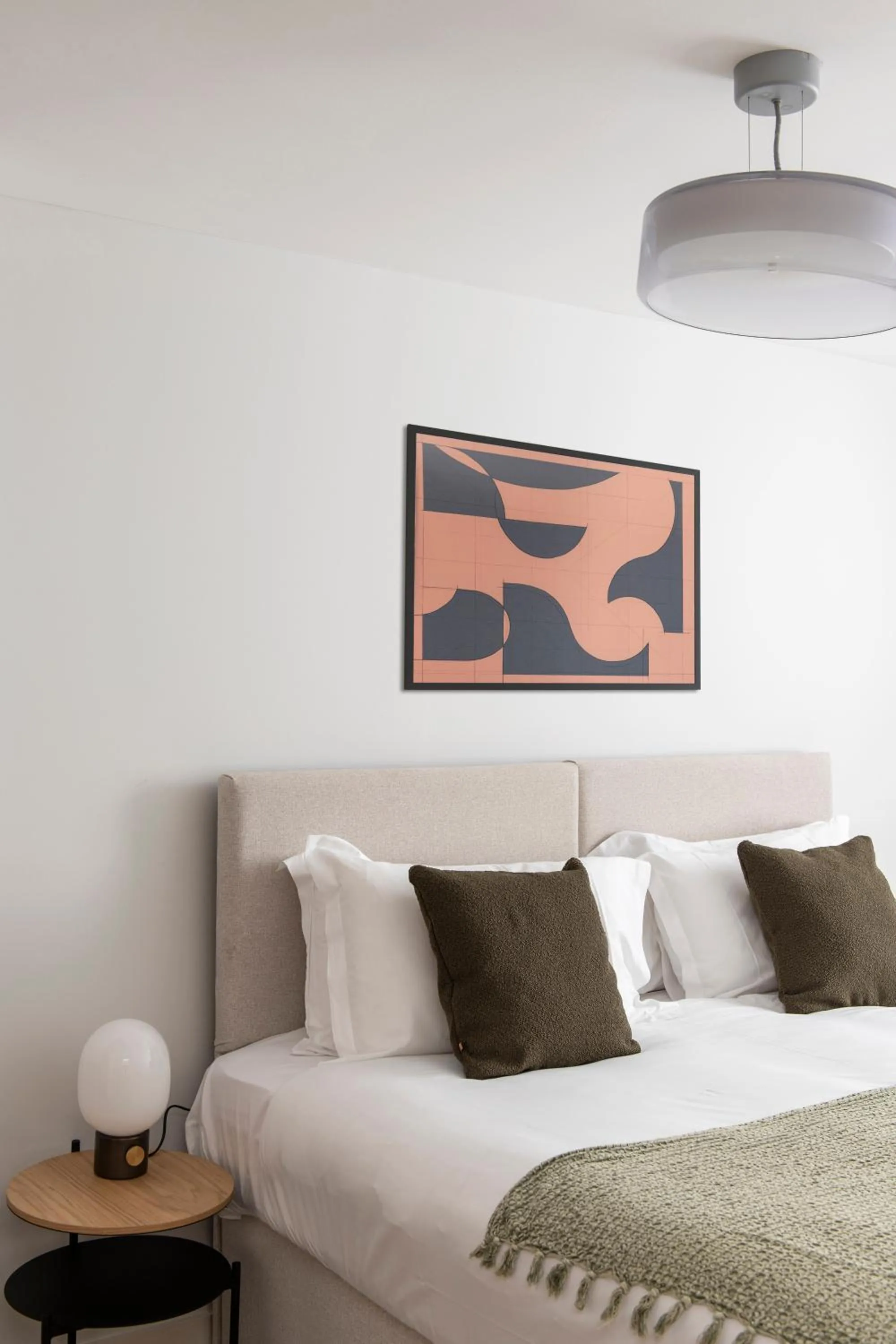 Bed in Cove Minshull Street