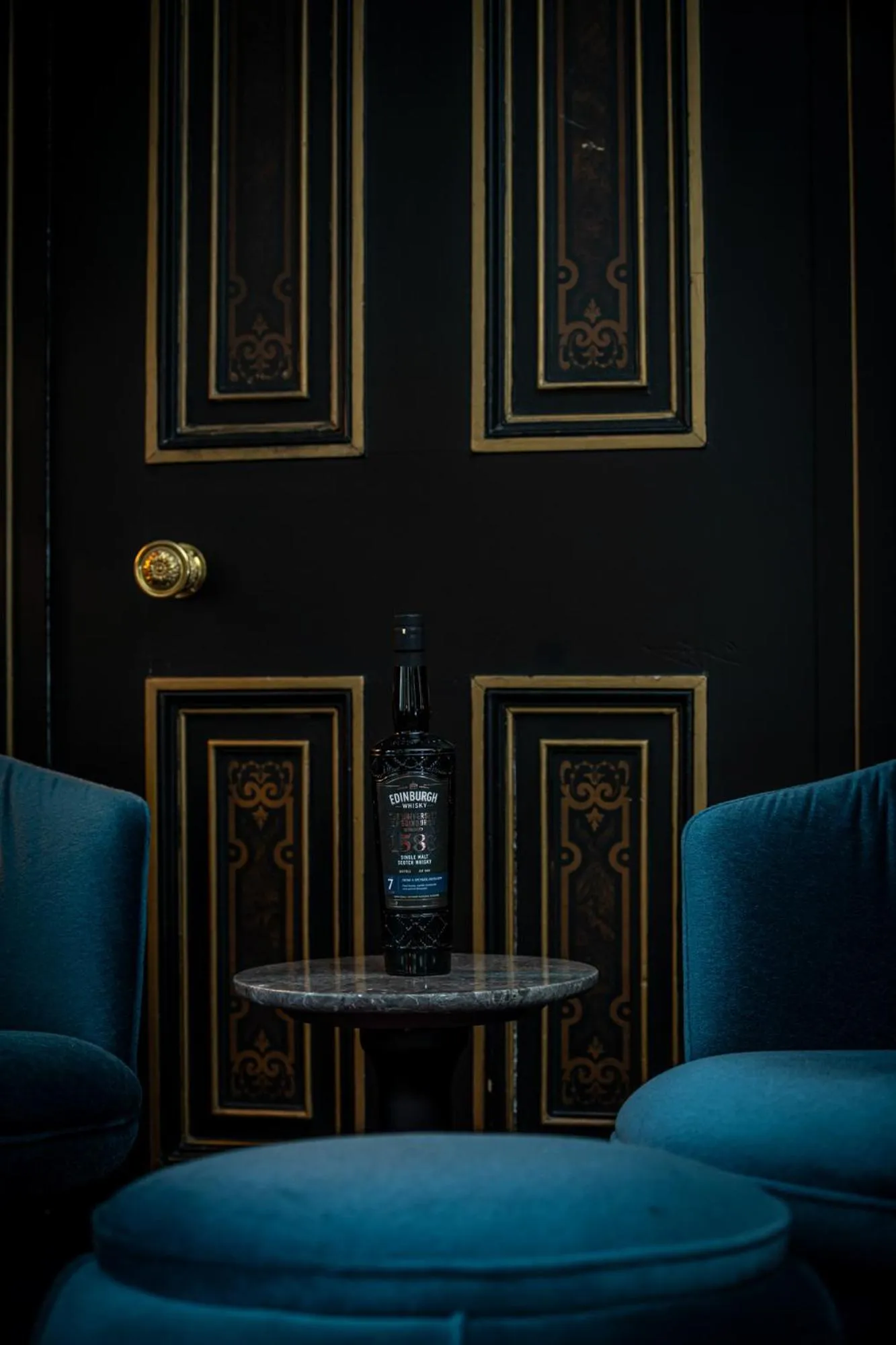 Lounge or bar in The Scott