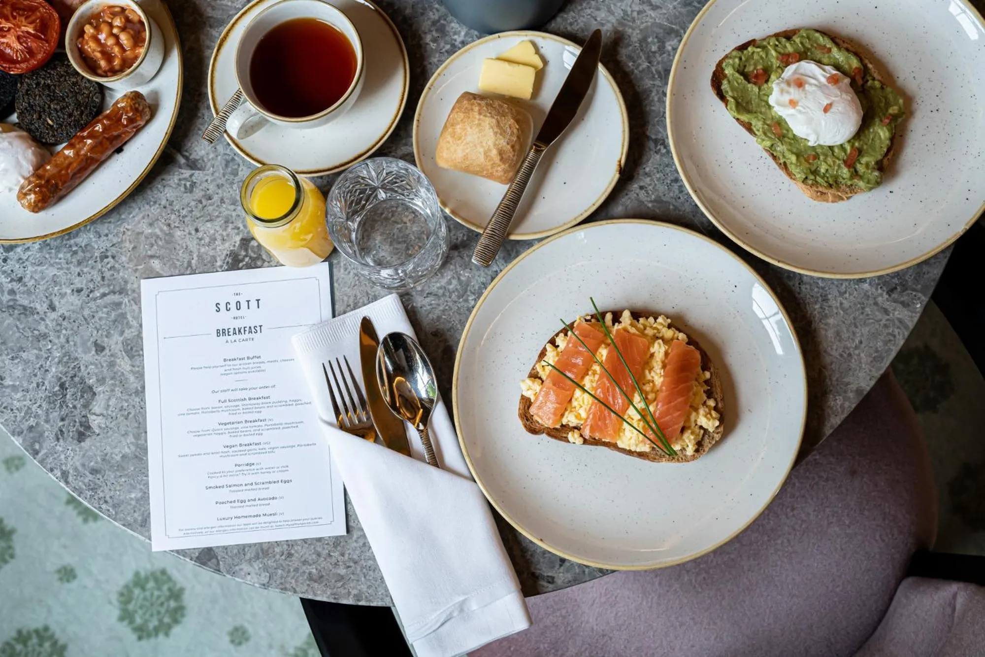 Breakfast in The Scott