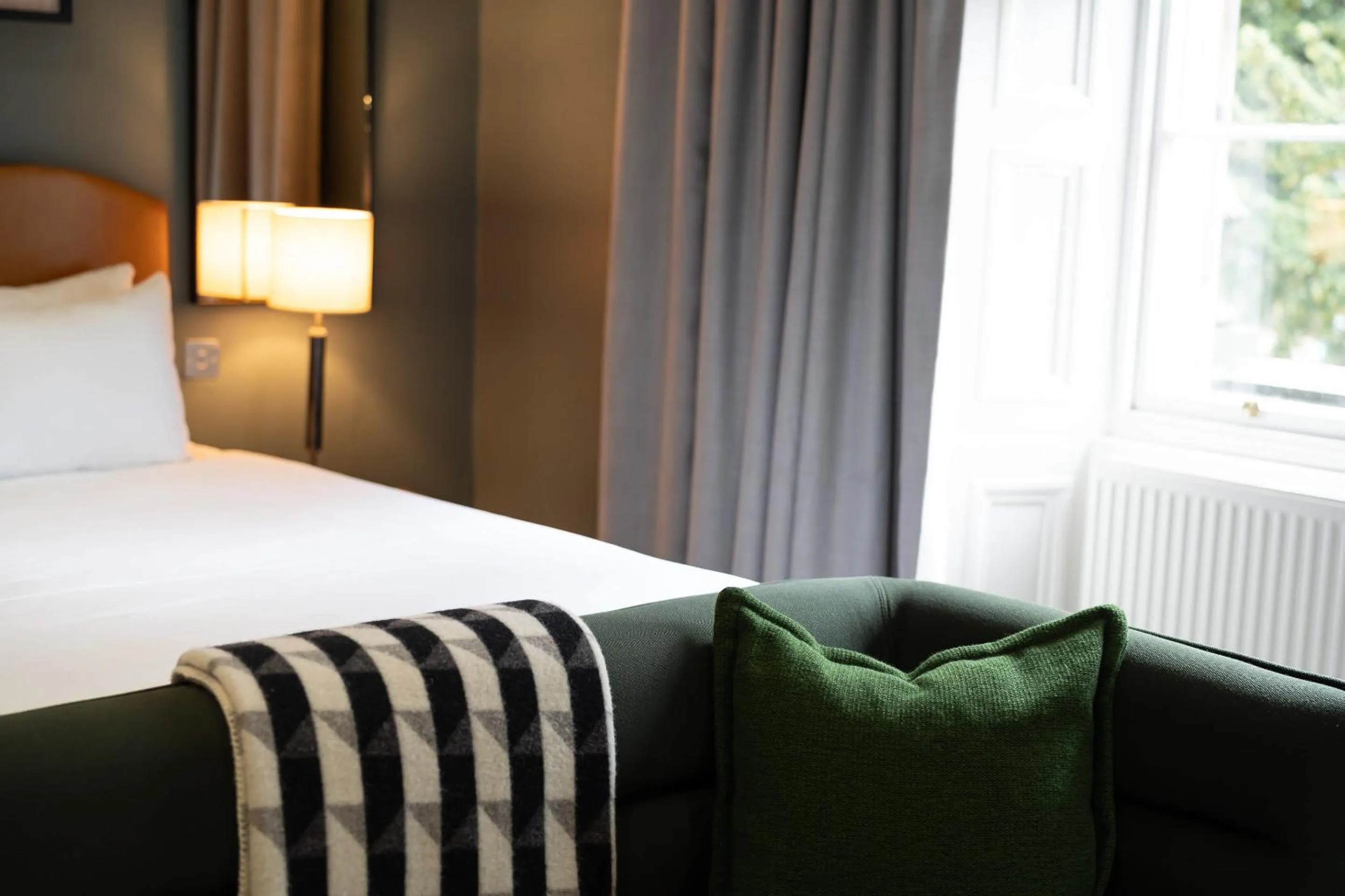 Bedroom, Bed in The Scott