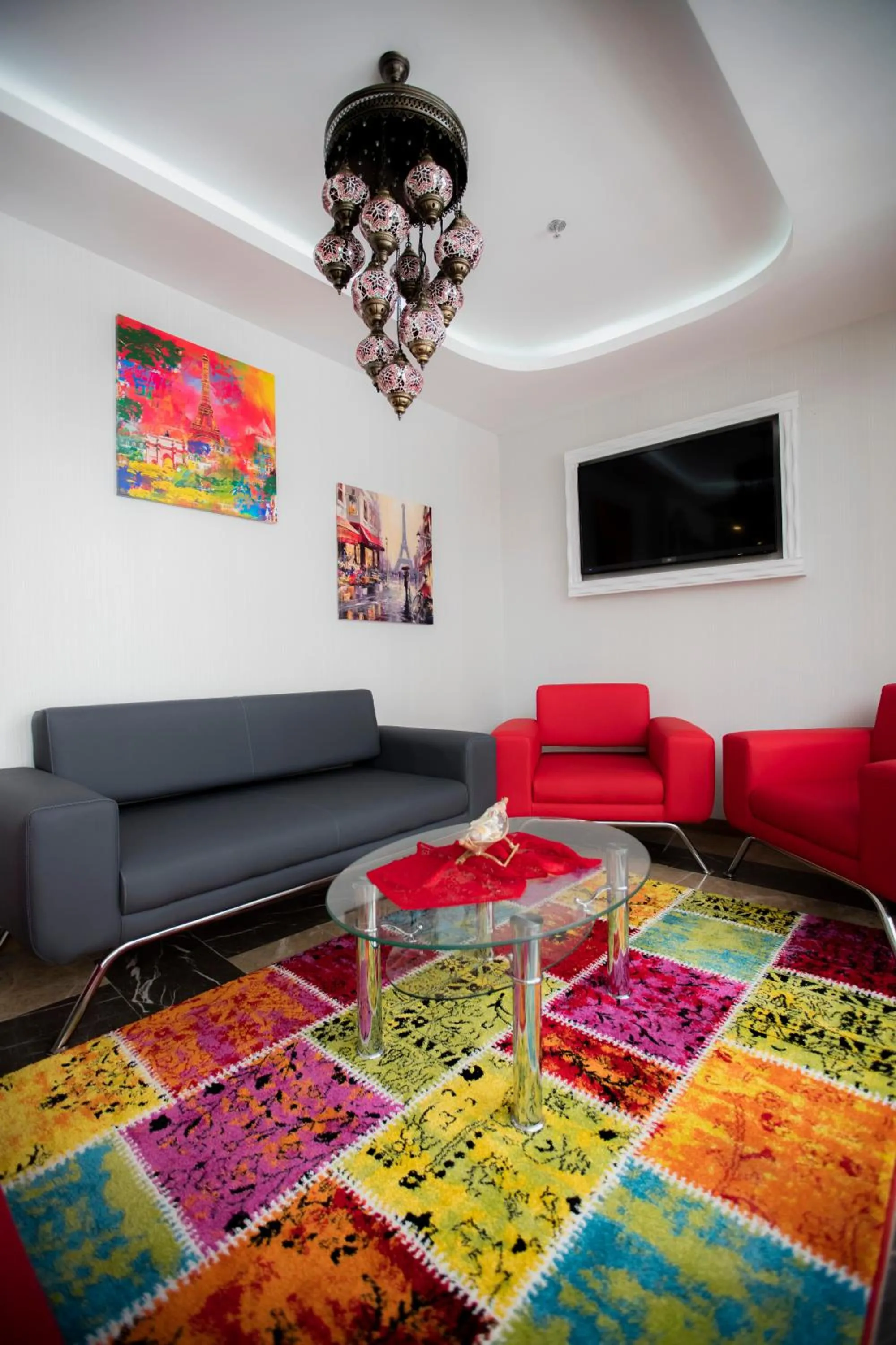 Lobby or reception in Royal İnci Hotel