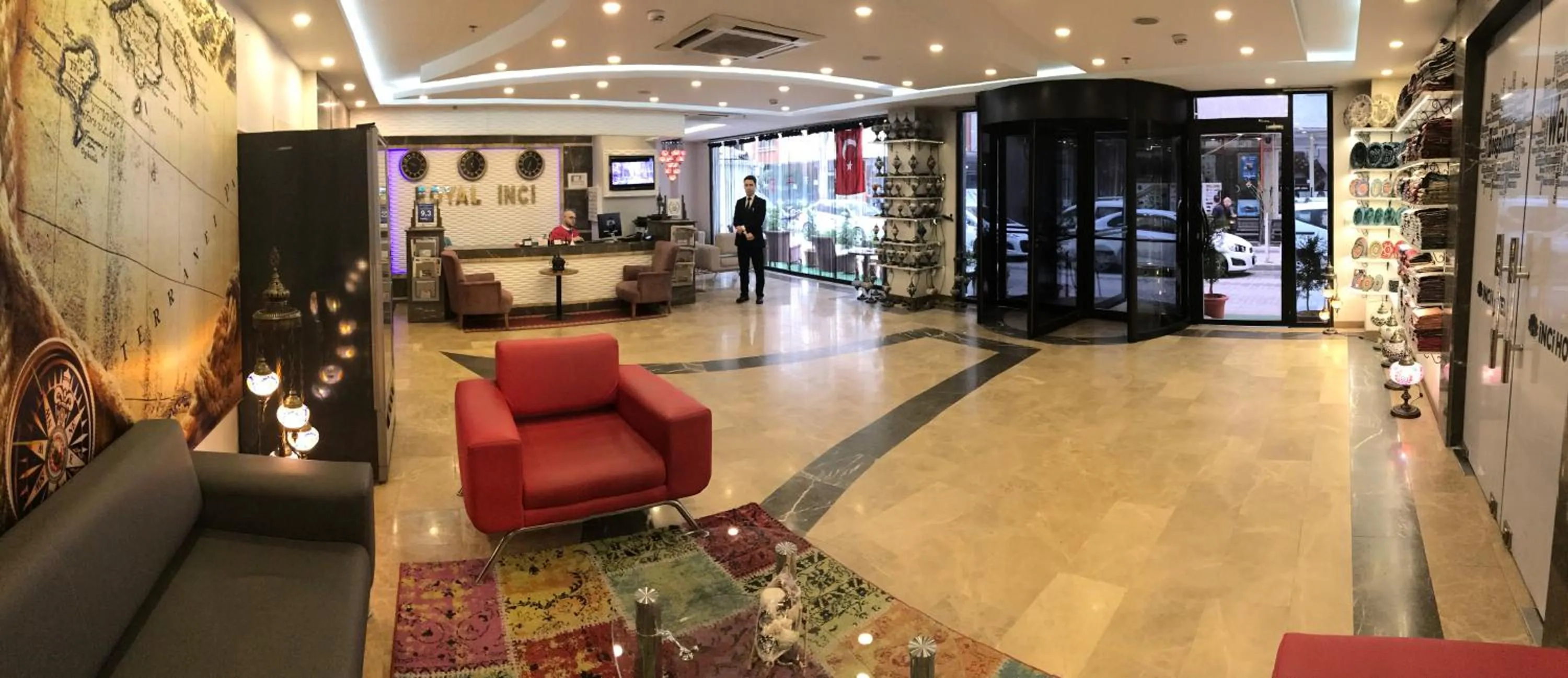 Lobby or reception in Royal İnci Hotel