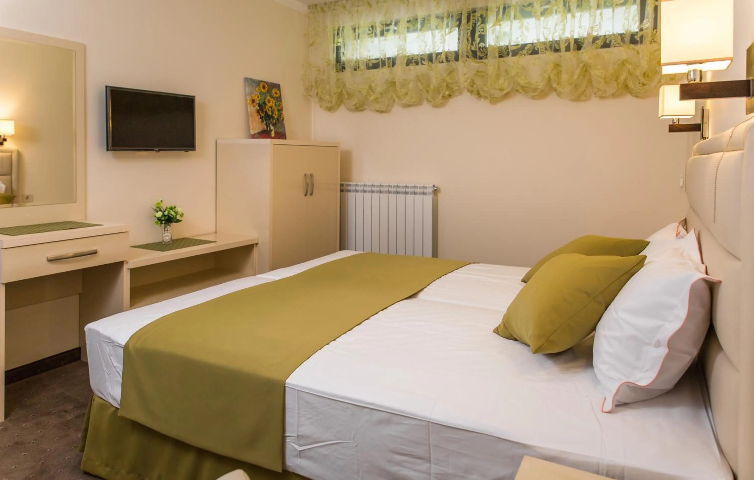 Bed in Emmar Zlatograd