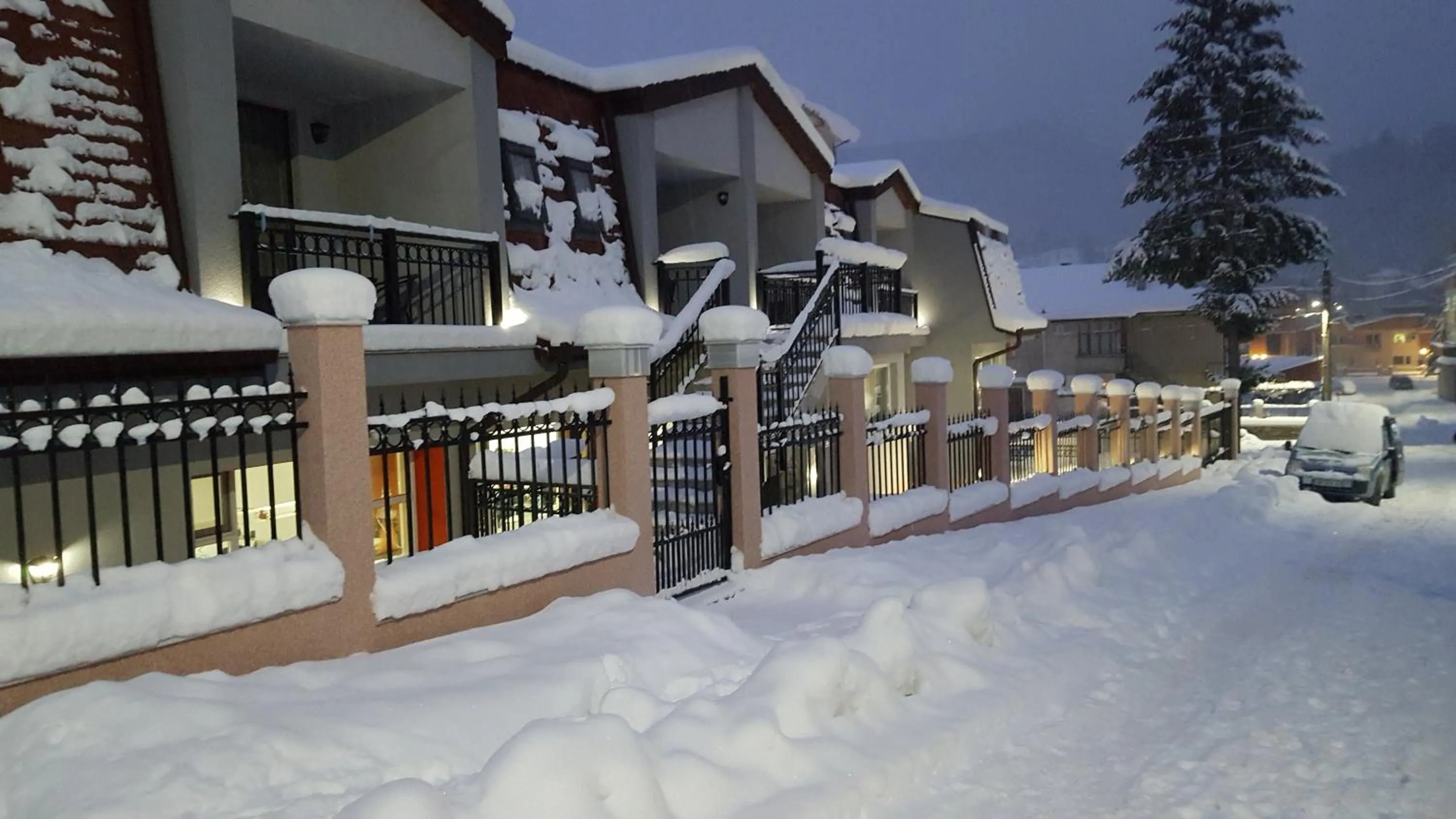 Facade/entrance in Emmar Zlatograd