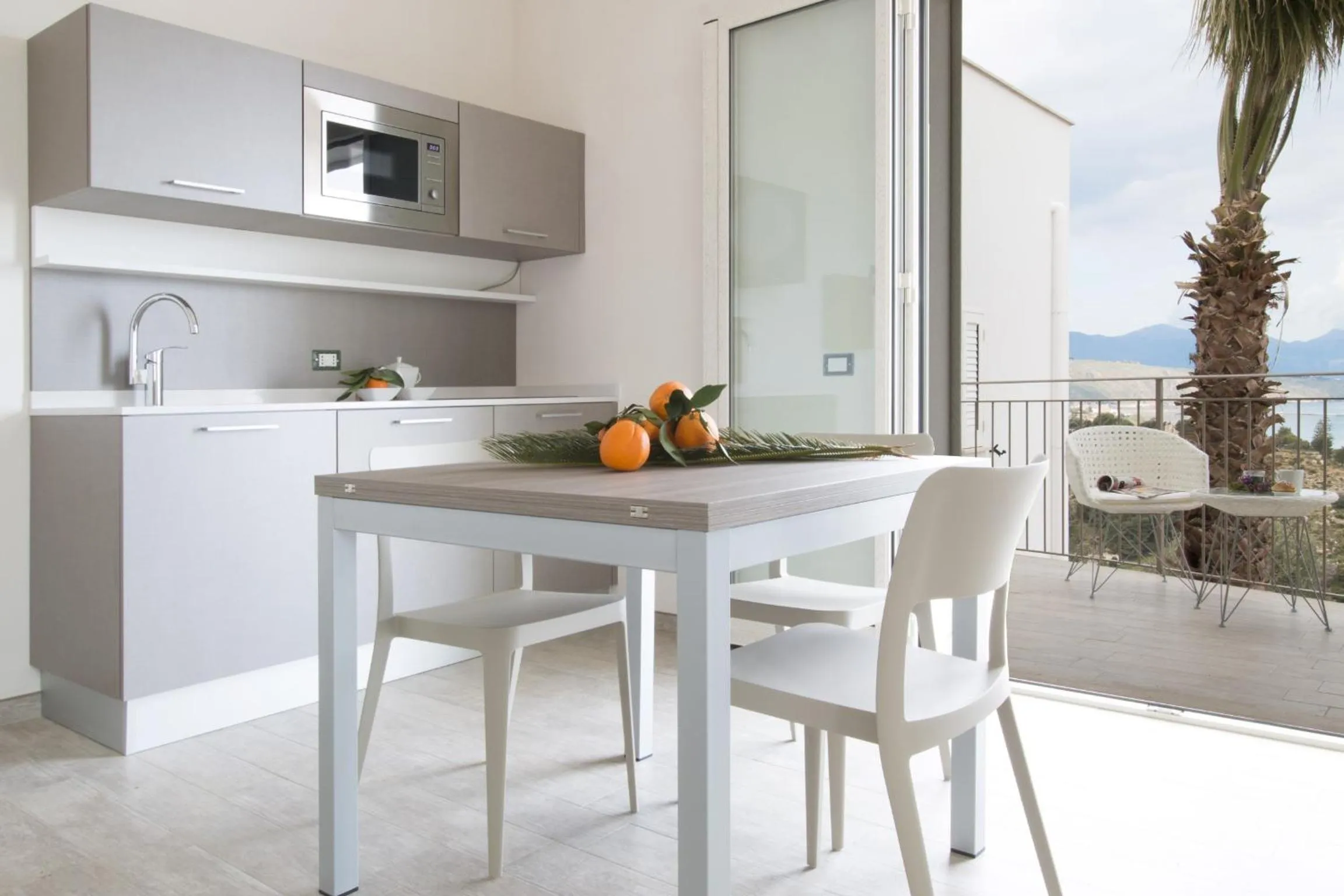 Dining area in La Blanca Resort & Spa
