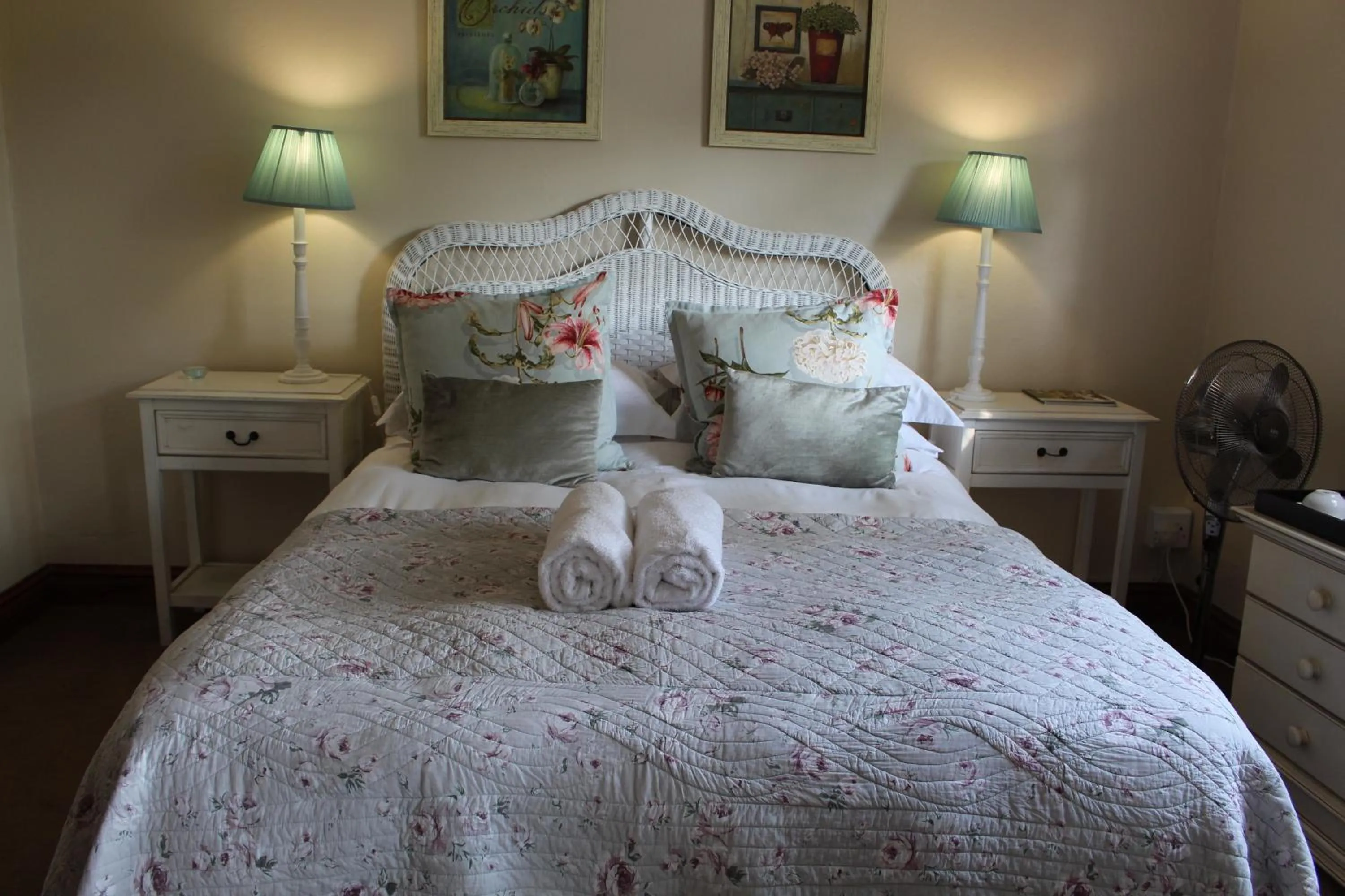 Bed in Kearsney Manor